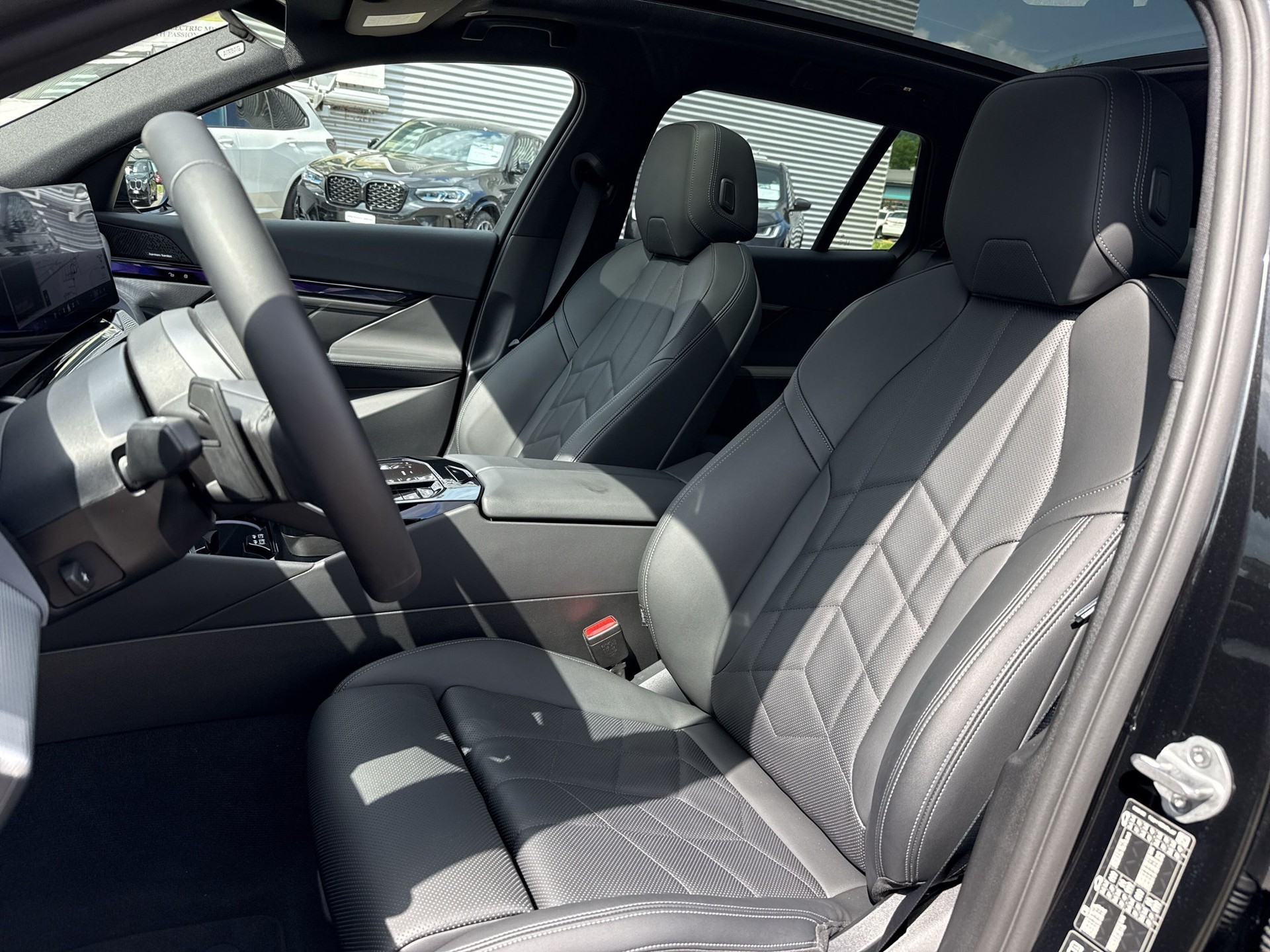 BMW 520d xDrive 48V Touring M Sport Steptronic - 9