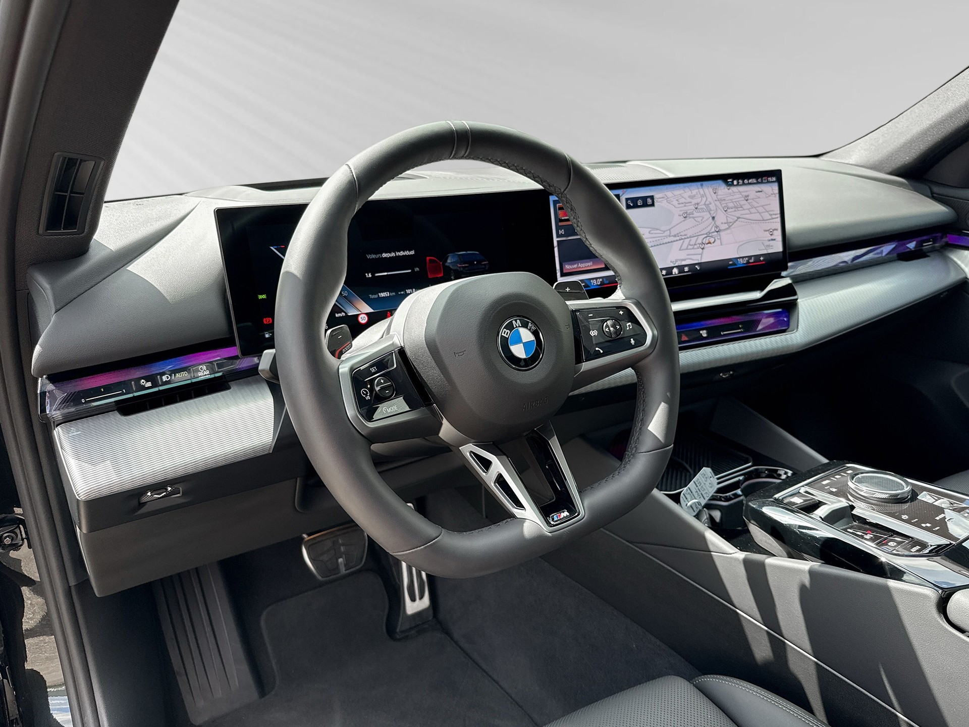 BMW 520d xDrive 48V Touring M Sport Steptronic - 4