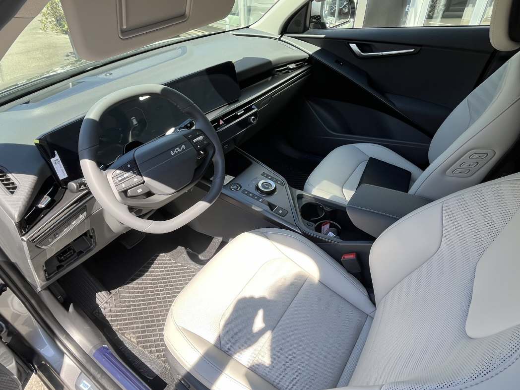 KIA Niro 1.6 GDi Hybrid Style - 3