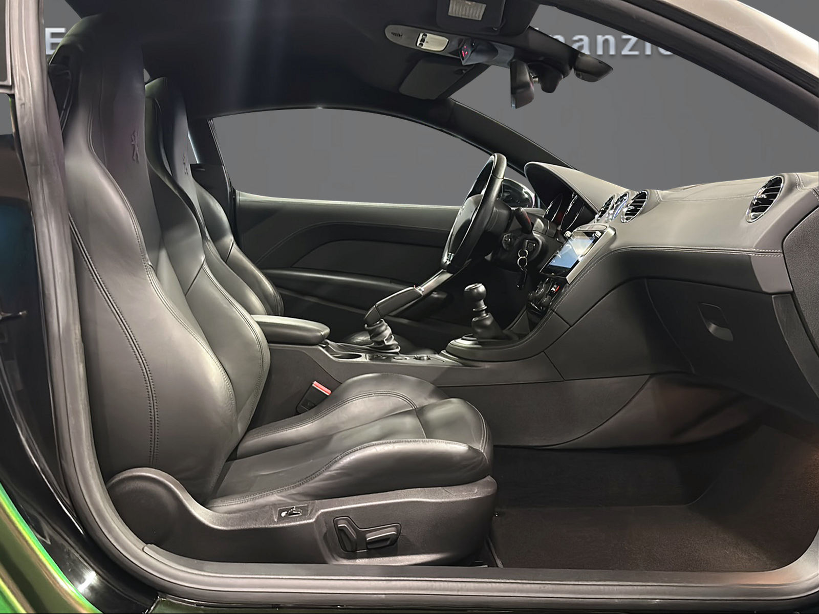 PEUGEOT RCZ 1.6 Turbo - 11