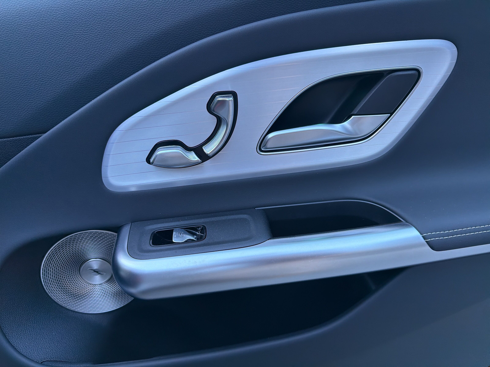 MERCEDES-BENZ CLA 220 8G-DCT 4Matic - 17