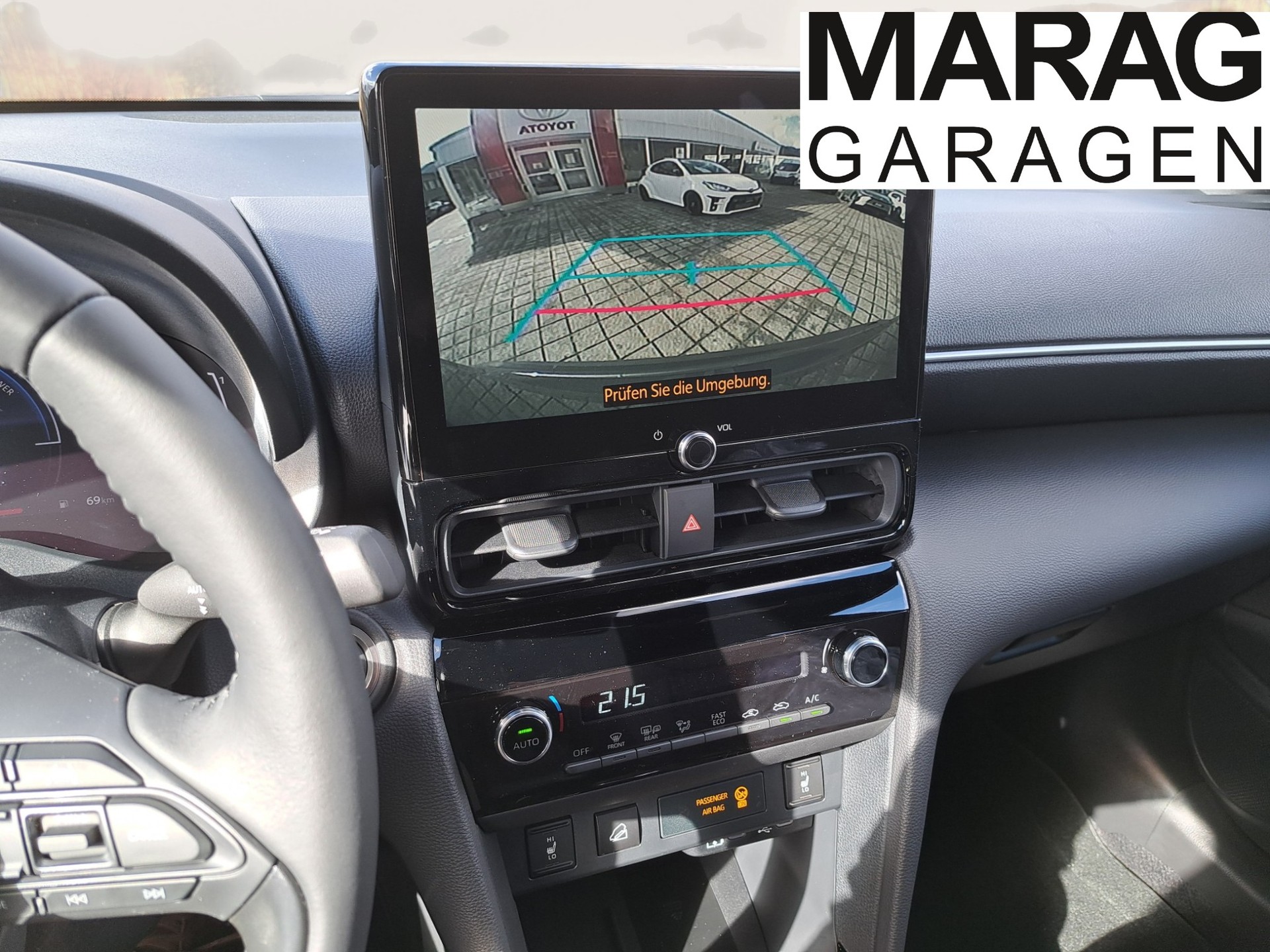 TOYOTA Yaris Cross 1.5 Trend AWDi e-CVT - 13