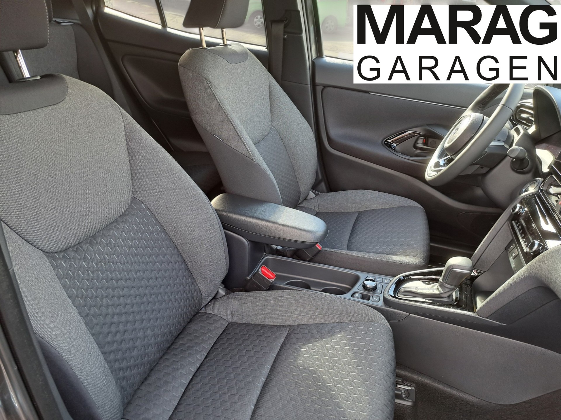 TOYOTA Yaris Cross 1.5 Trend AWDi e-CVT - 6