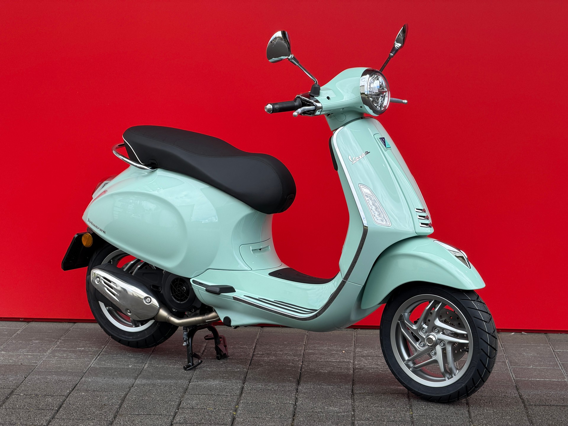 PIAGGIO Vespa 125 Primavera MY26 - 12