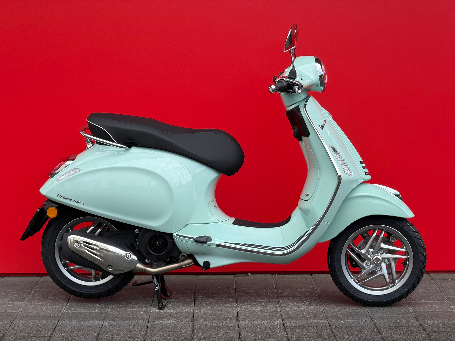 PIAGGIO Vespa 125 Primavera MY26 - 1