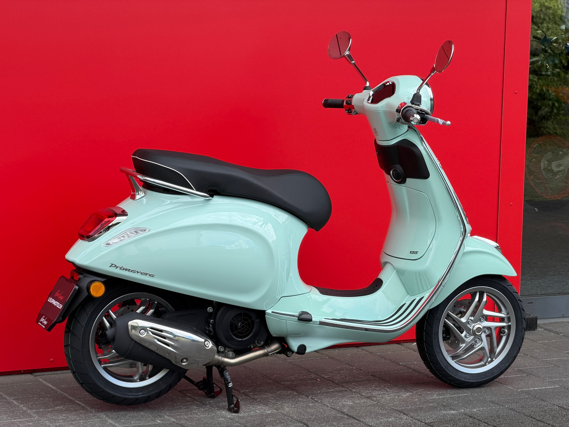 PIAGGIO Vespa 125 Primavera MY26 - 15
