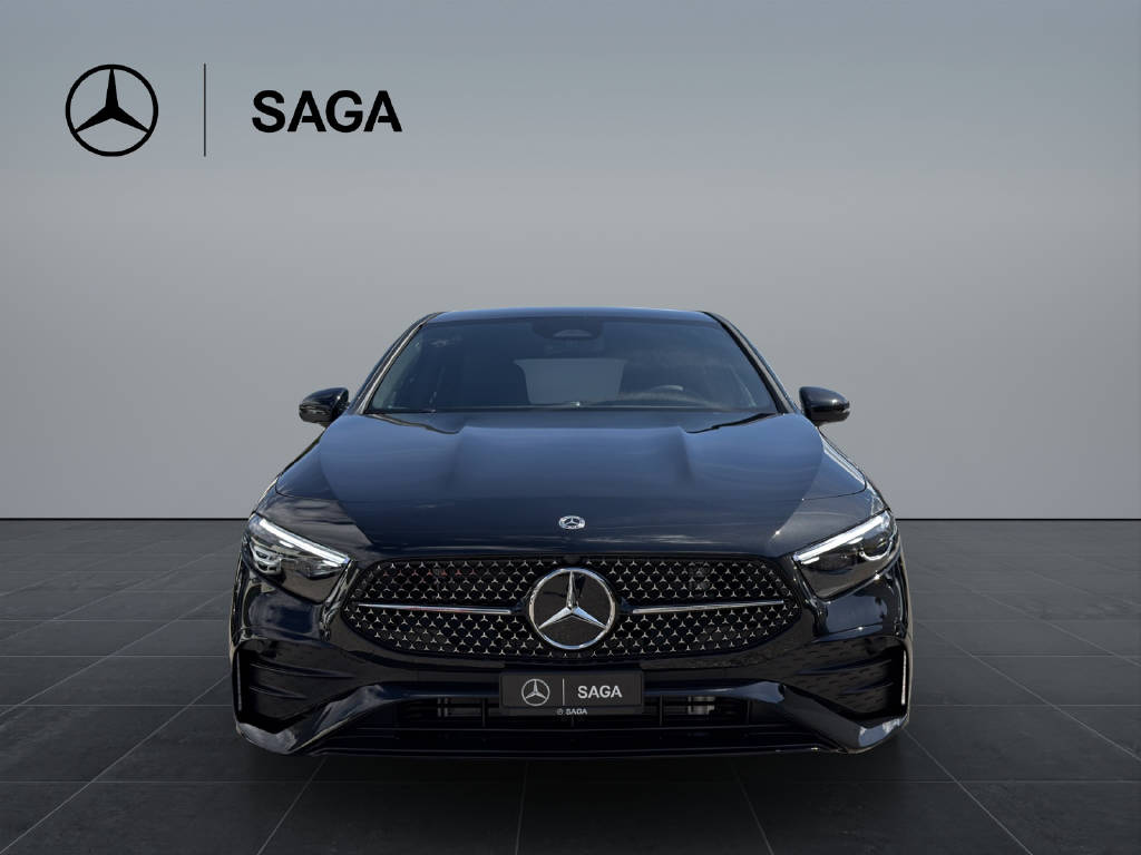 MERCEDES-BENZ A 220 AMG Line 4m - 2