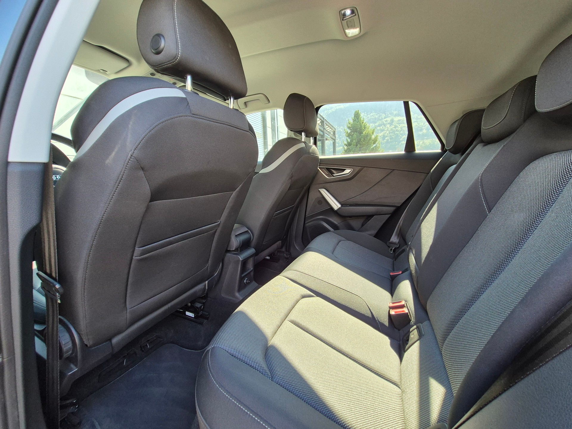 AUDI Q2 35 TFSI S line S-tronic - 9