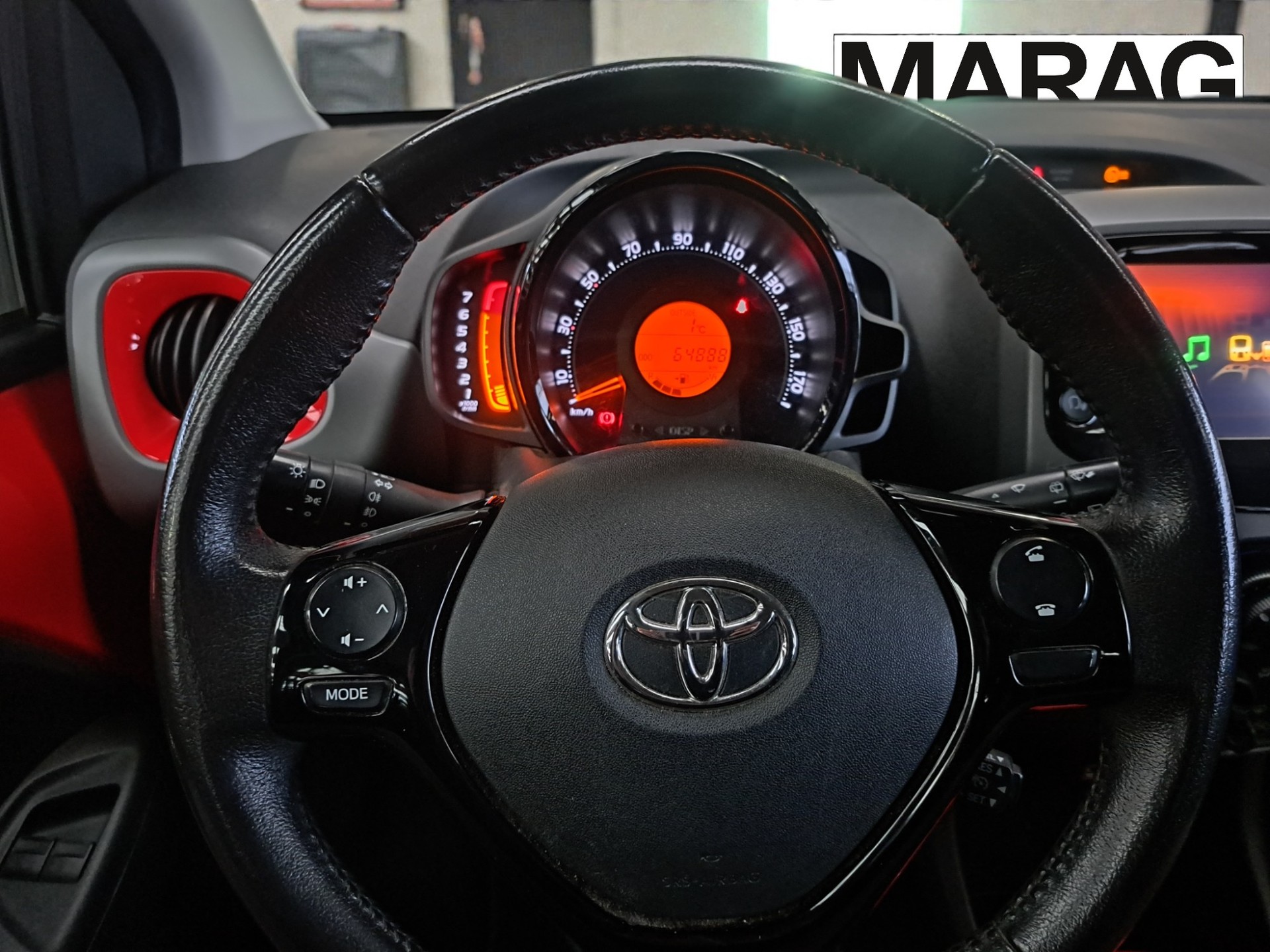 TOYOTA Aygo 1.0 VVT-i Trend - 12