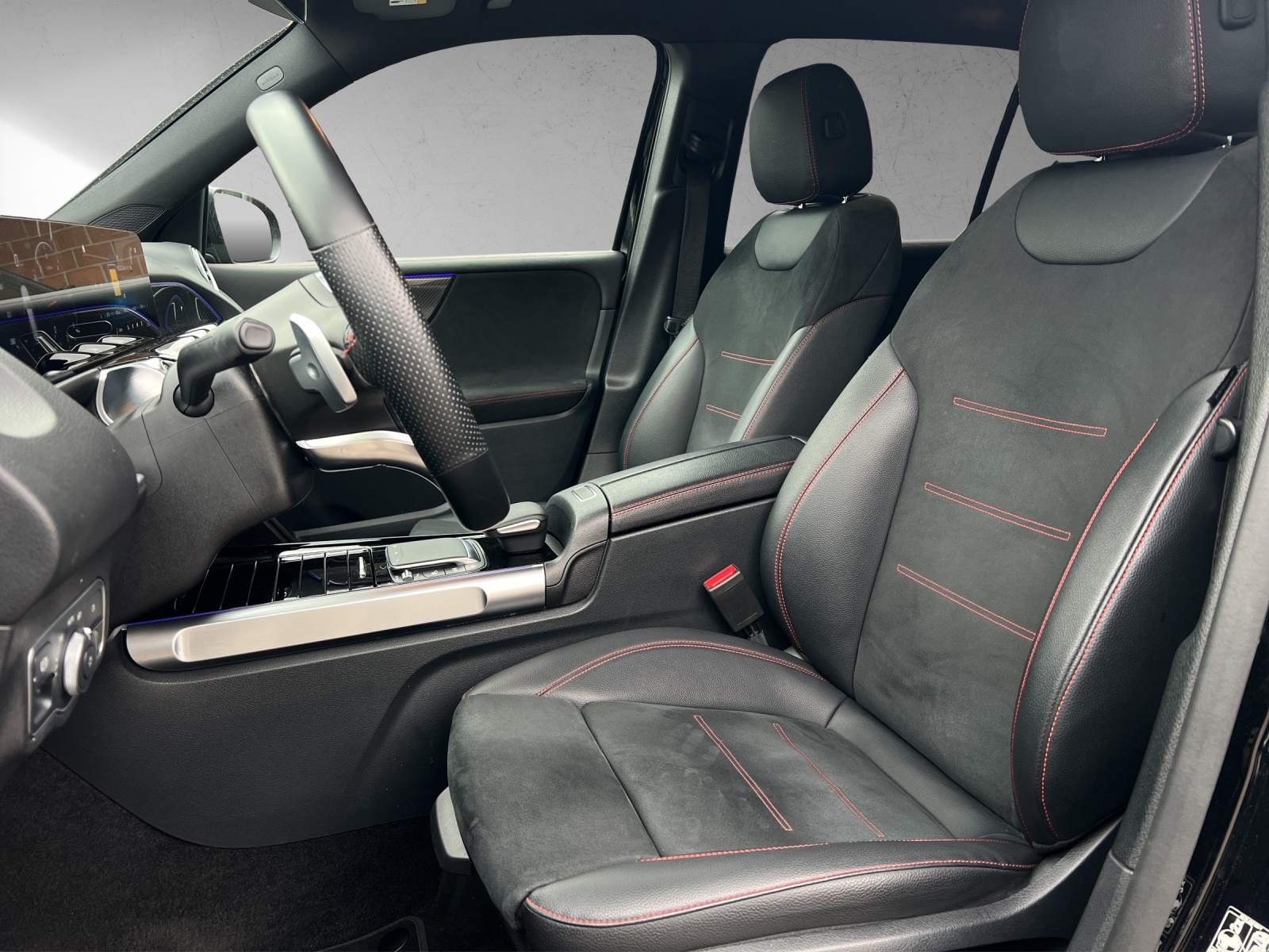 MERCEDES-BENZ GLB 220 d AMG Line 4 MAT. - 7