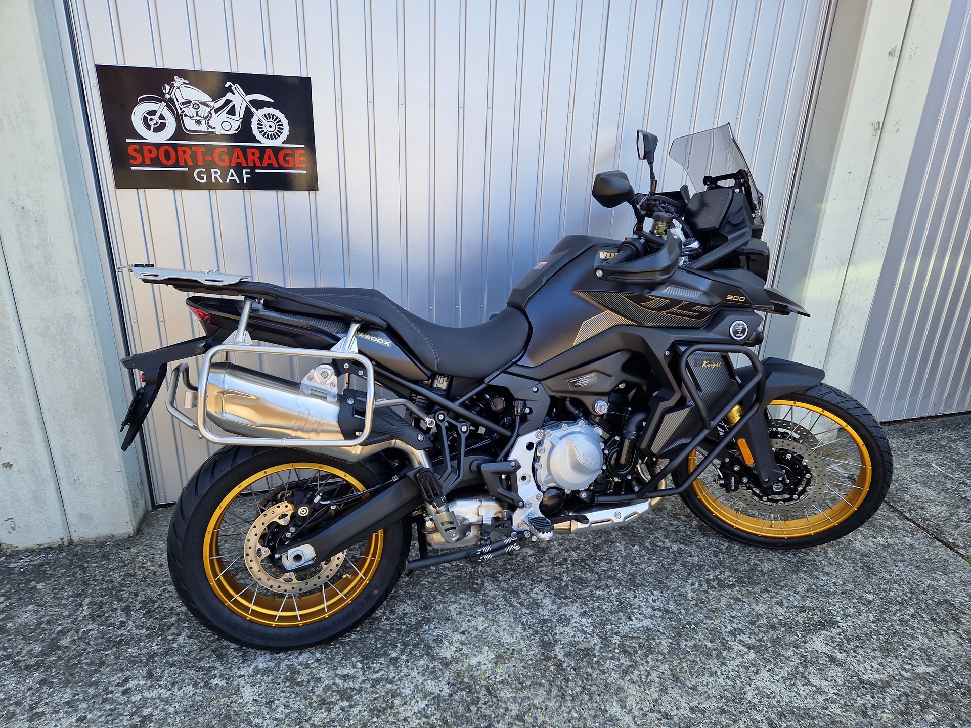 VOGE Black Knight - 2