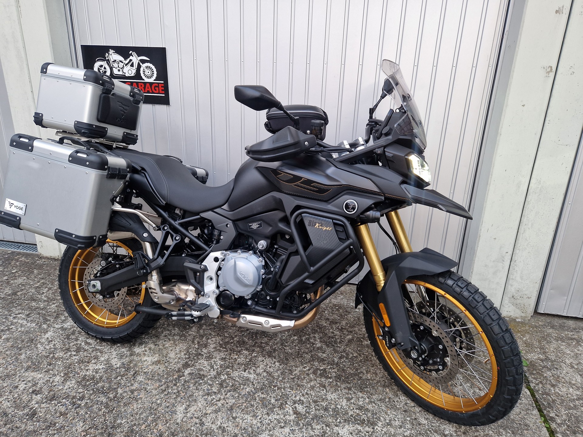 VOGE Black Knight - 7