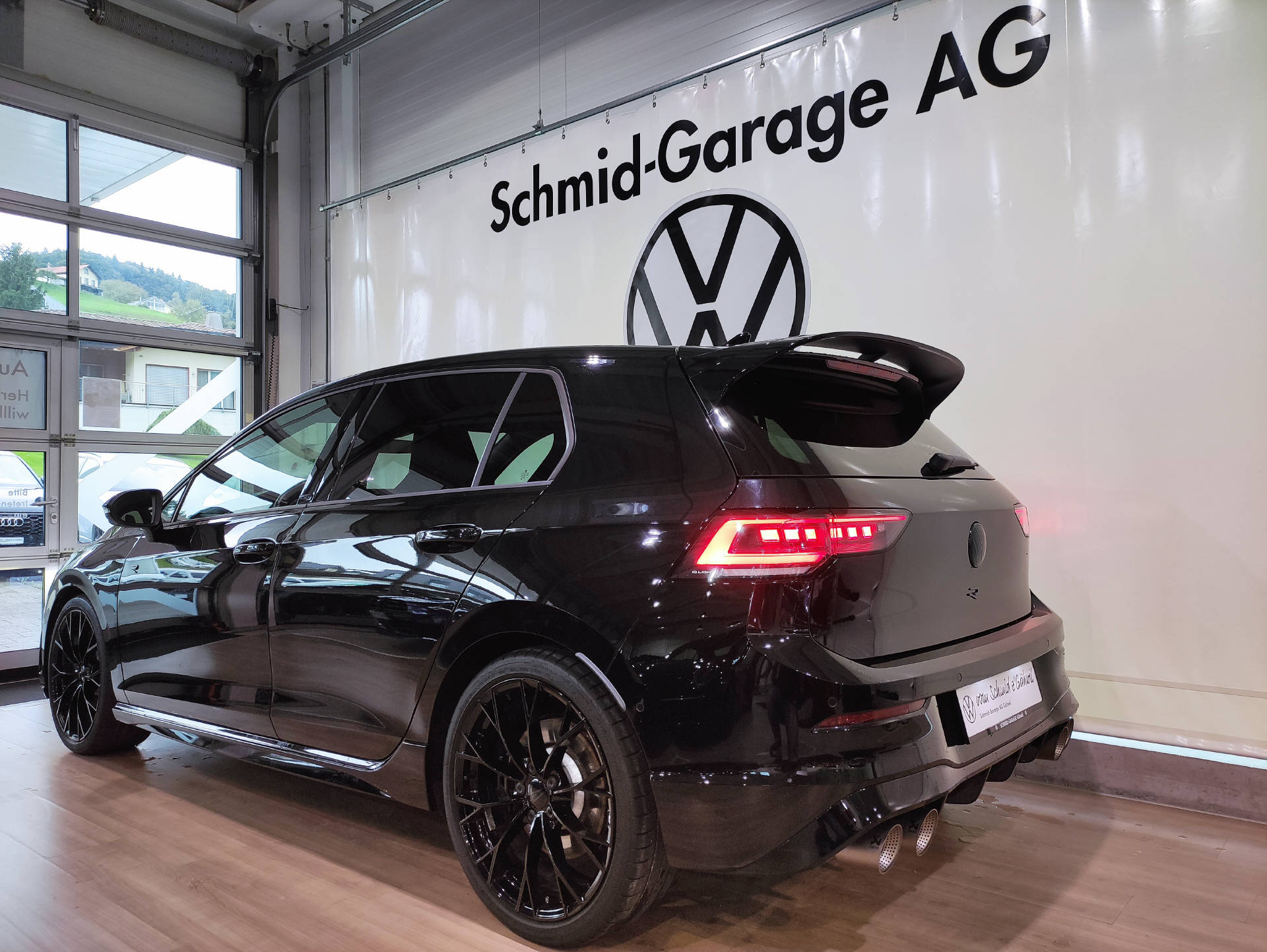 VW Golf VIII 2.0 TSI R Black Edition DSG 4motion - 16