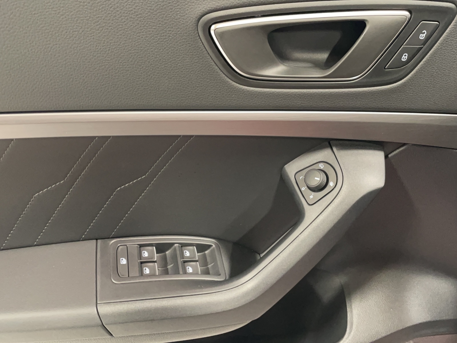 SEAT Ateca 2.0 TDI Hola FR 4Drive DSG - 11