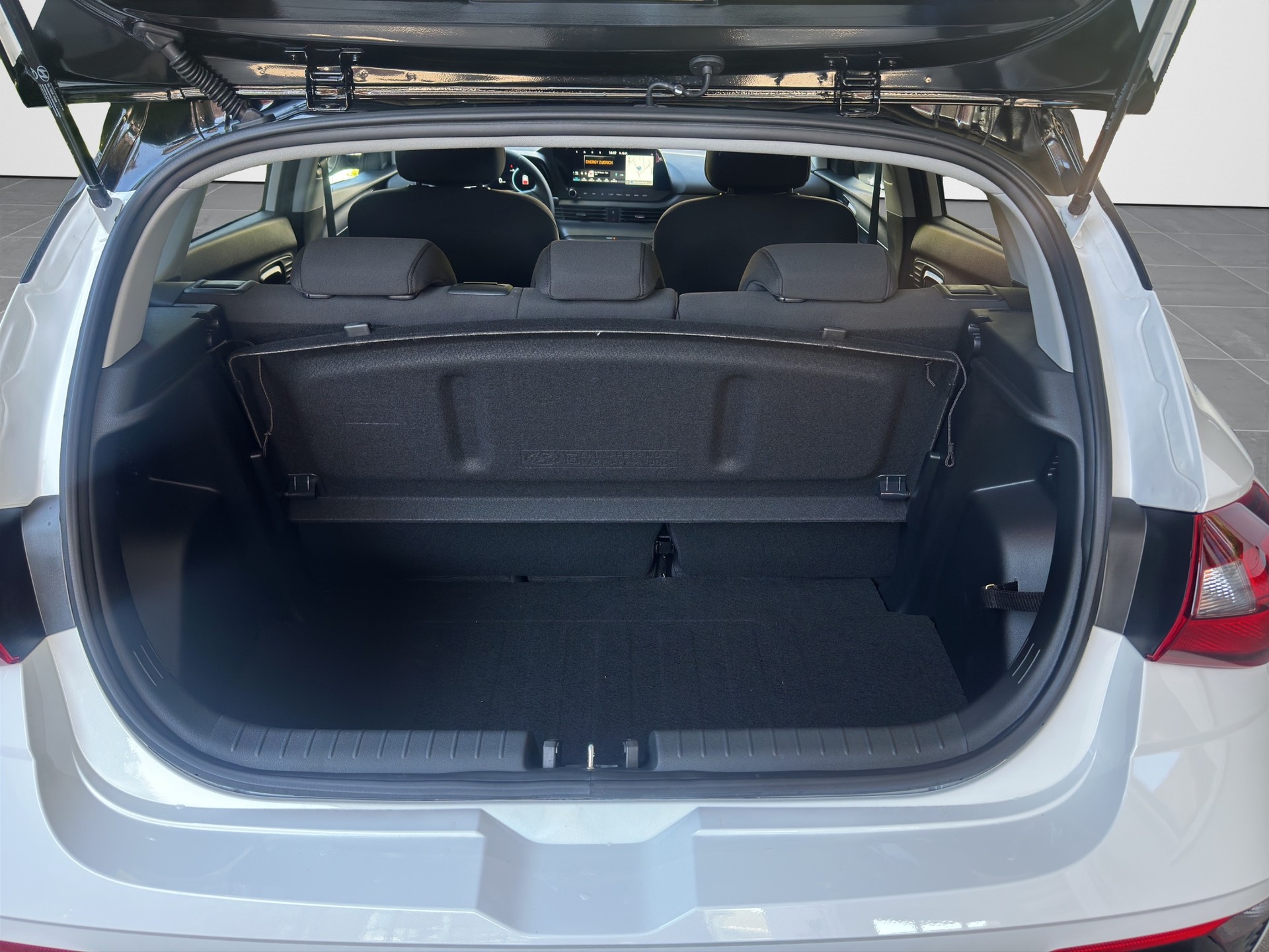 HYUNDAI i20 1.0 T-GDi Amplia DCT - 22