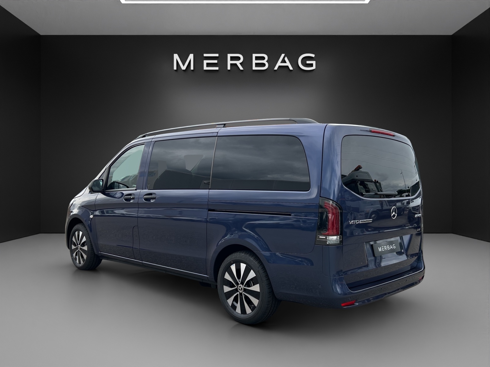 MERCEDES-BENZ Vito 119 CDI Lang Tourer 9G-Tronic 4M Pro - 4