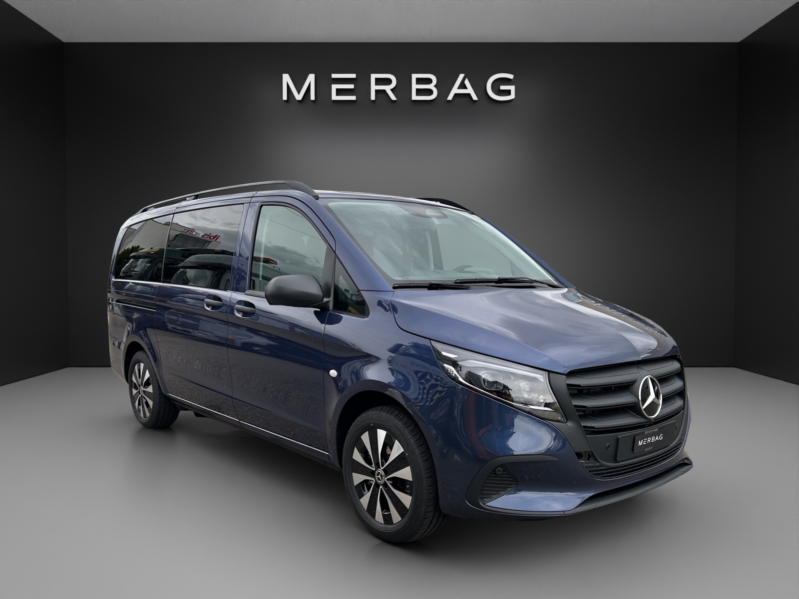 MERCEDES-BENZ Vito 119 CDI Lang Tourer 9G-Tronic 4M Pro