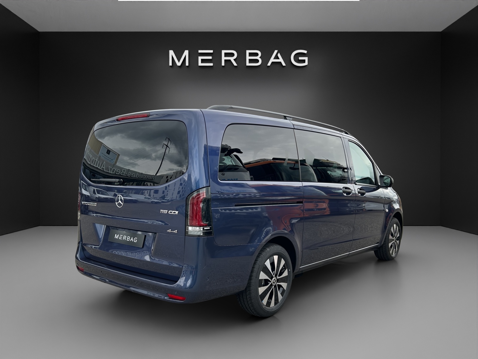 MERCEDES-BENZ Vito 119 CDI Lang Tourer 9G-Tronic 4M Pro - 6