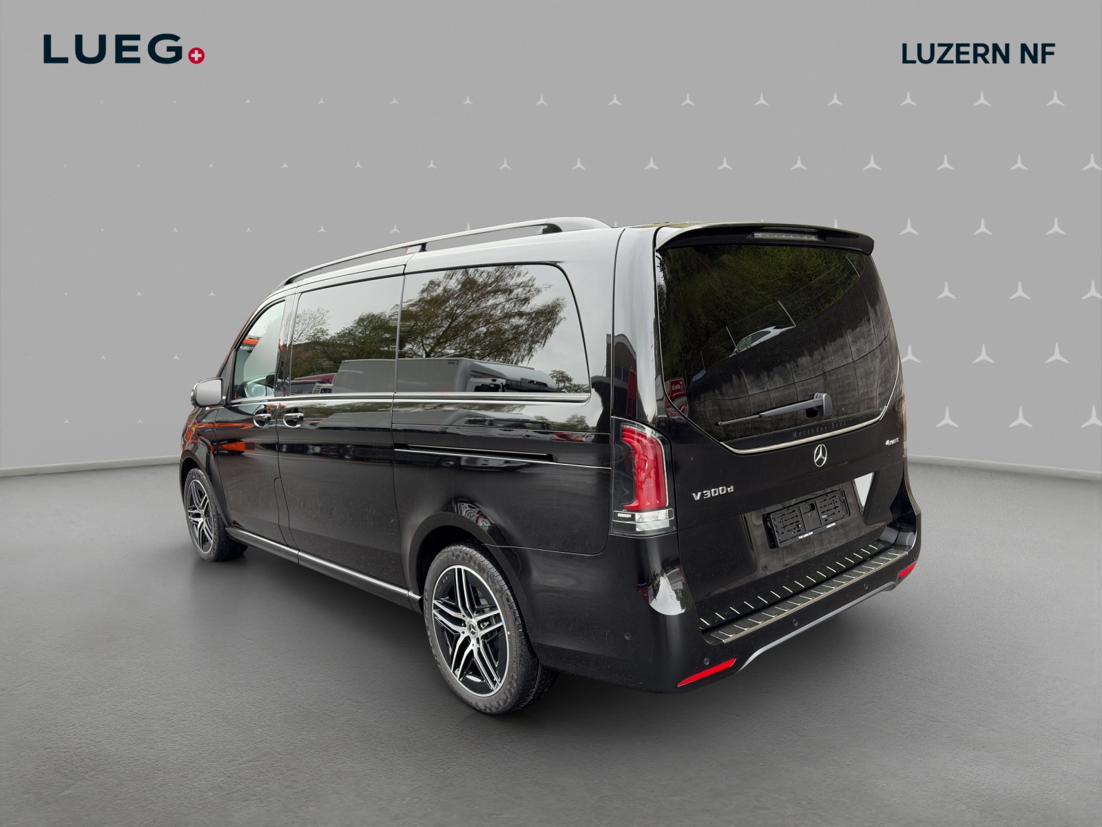 MERCEDES-BENZ V 300 d lang 4Matic Swiss Edition 9G-Tronic - 3