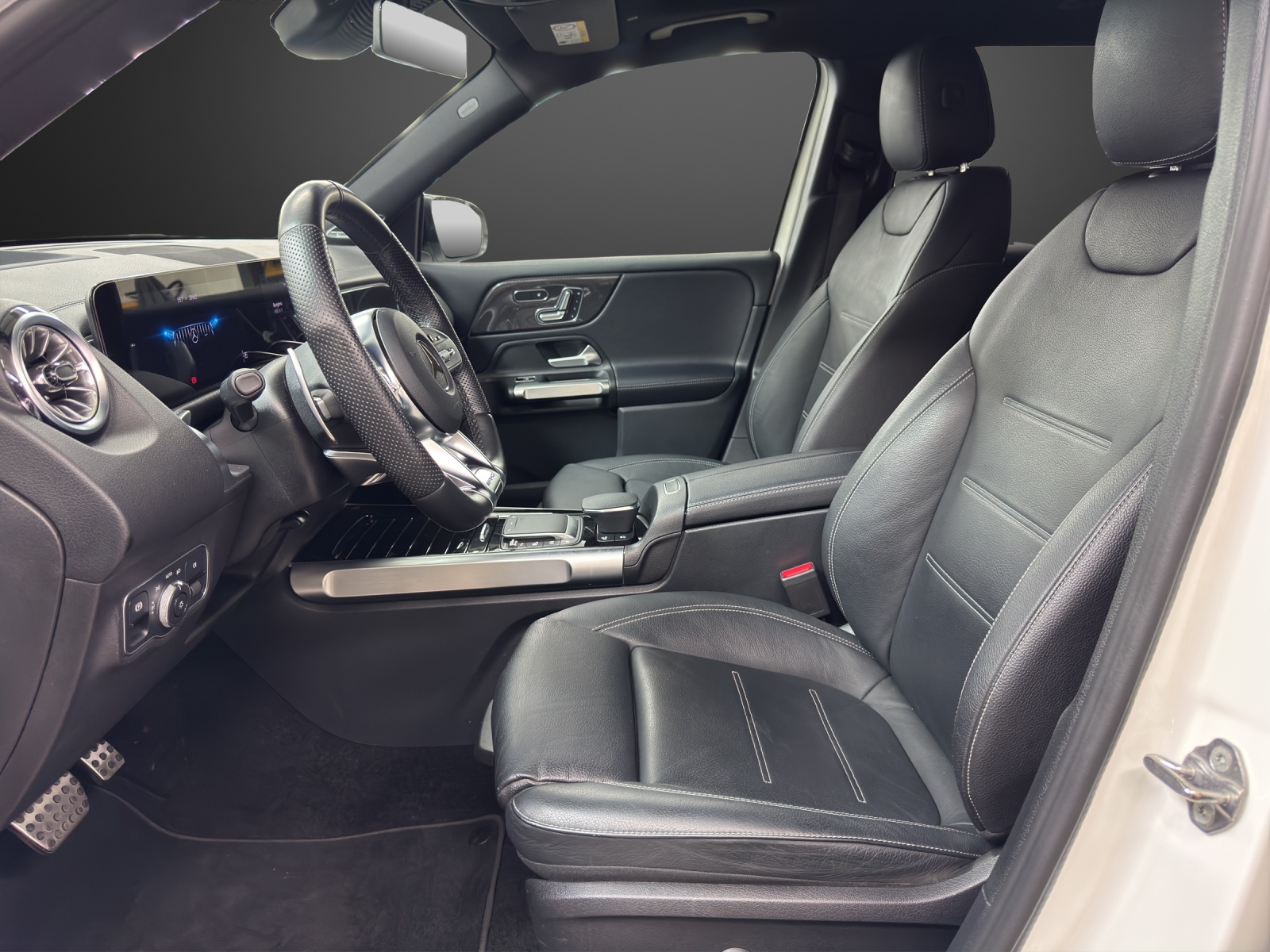 MERCEDES-BENZ GLB 35 AMG 4 MATIC - 10