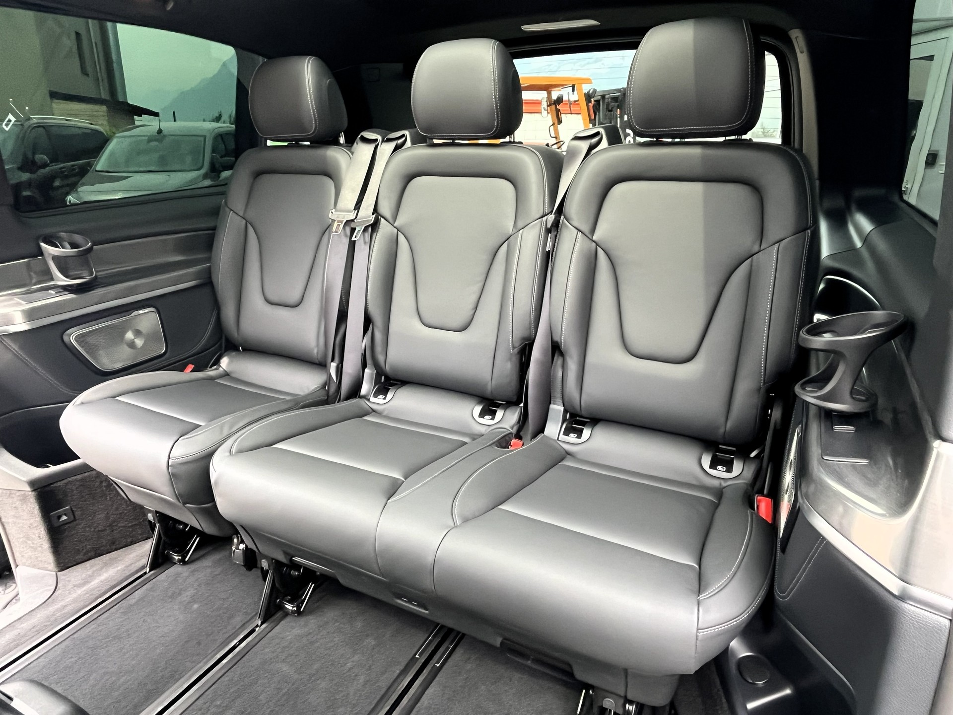 MERCEDES-BENZ V 300 d lang 4Matic Swiss Edition 9G-Tronic - 20