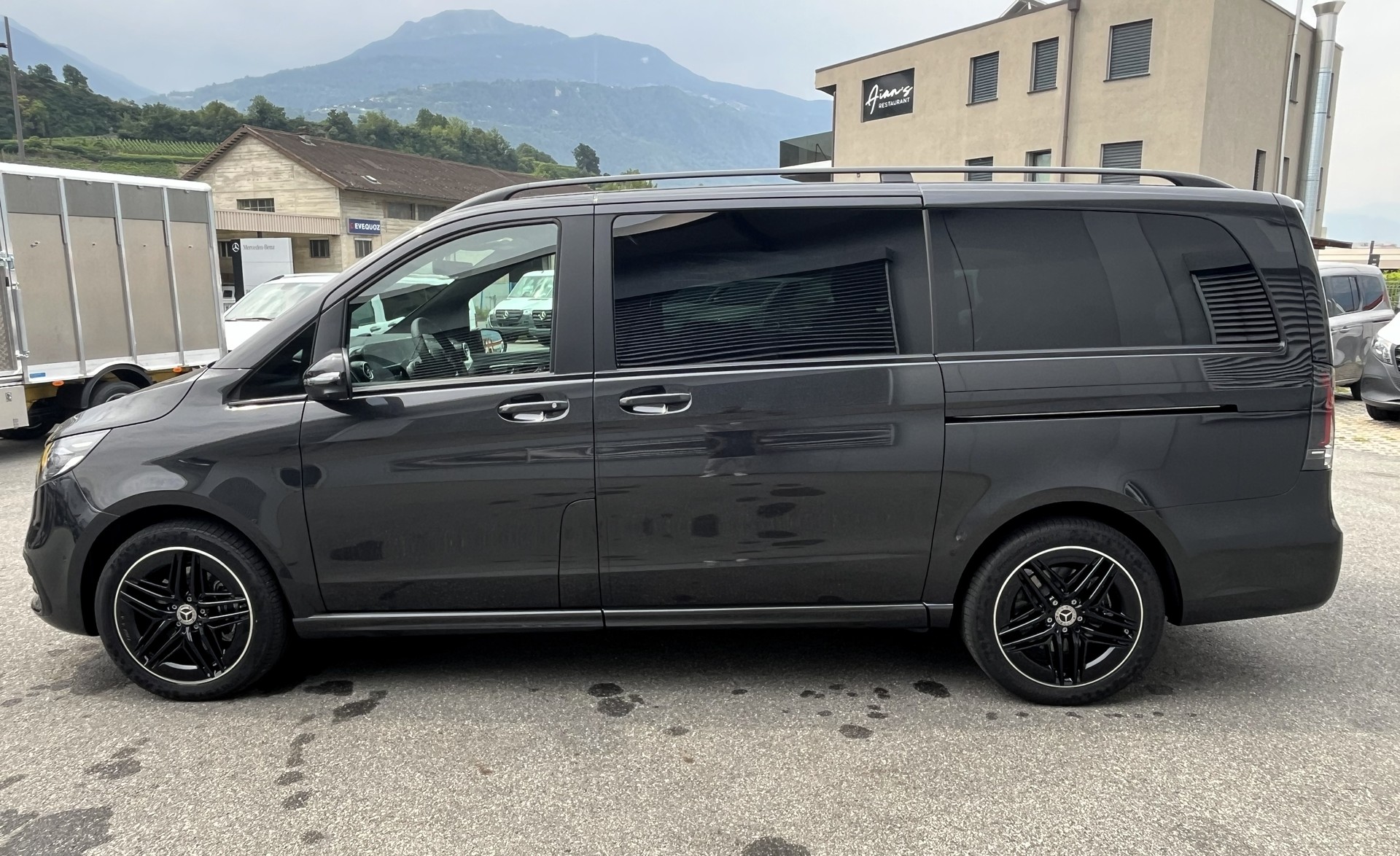MERCEDES-BENZ V 300 d lang 4Matic Swiss Edition 9G-Tronic - 6