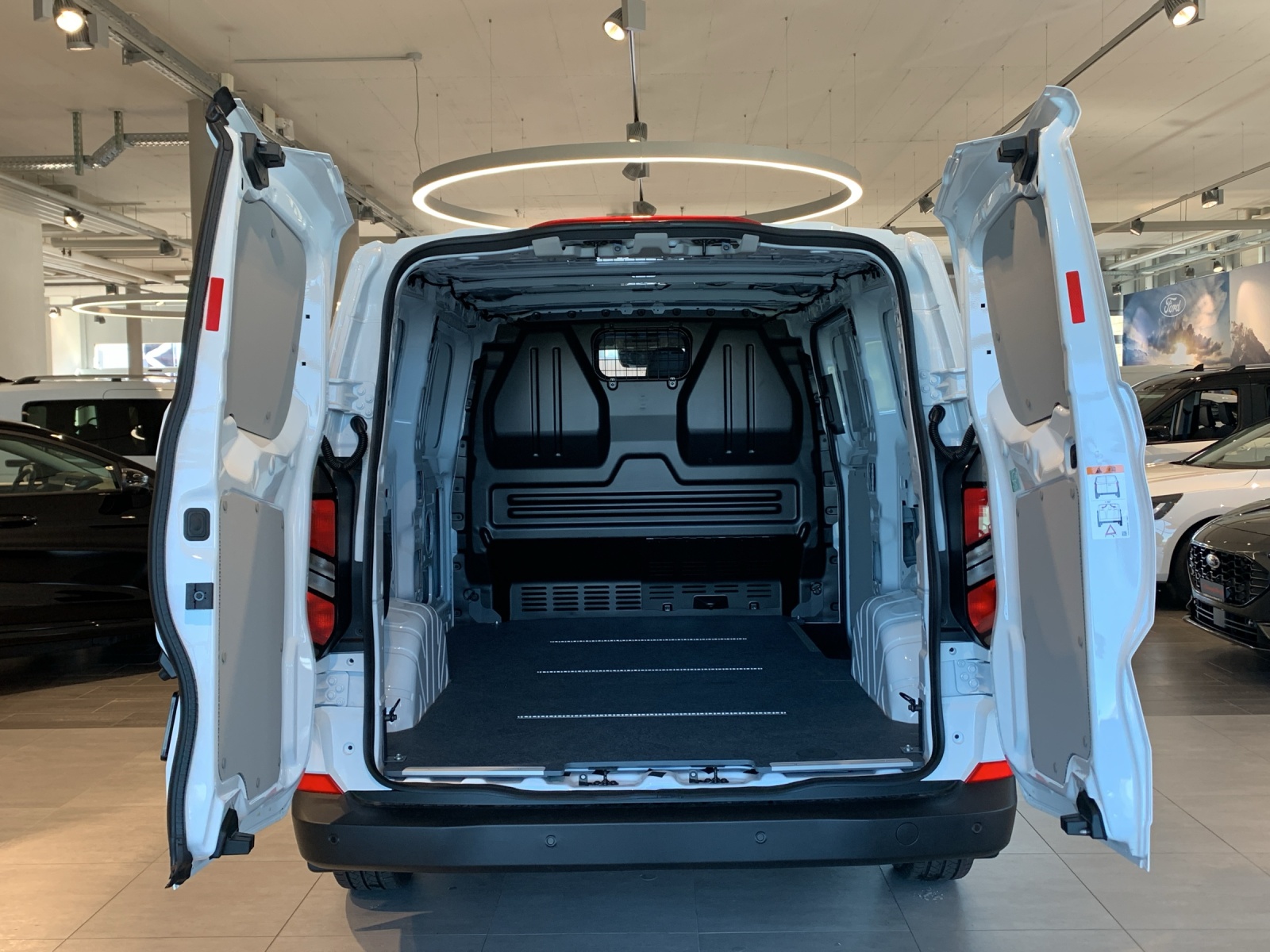 FORD TRANSIT CUSTOM 2.0 EcoBlue 110 Trend - 11