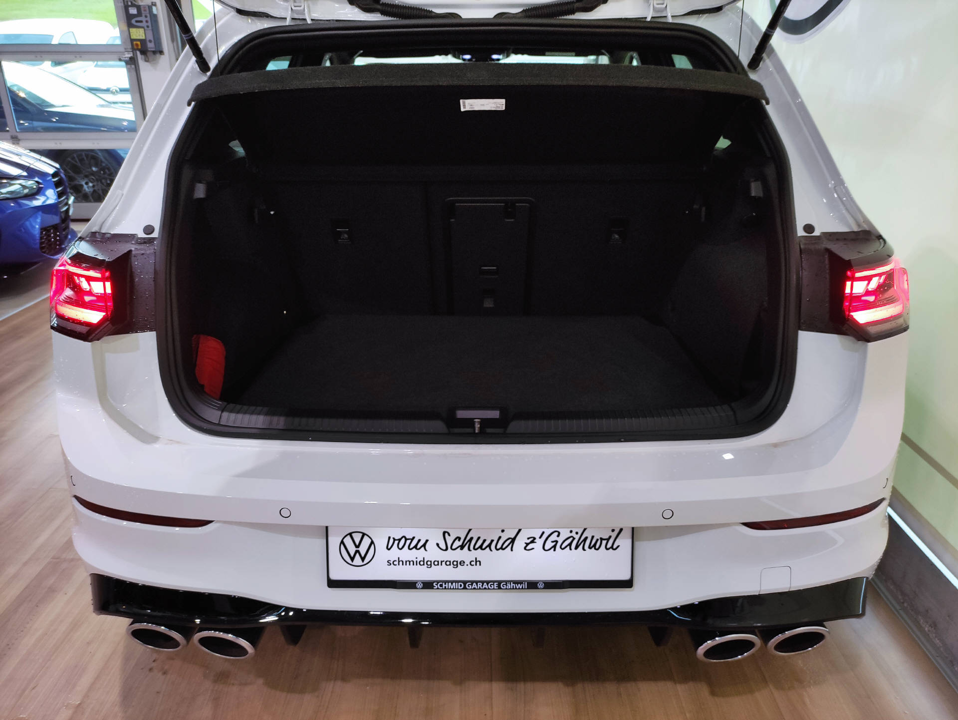 VW Golf VIII 2.0 TSI R Performance DSG 4motion - 14