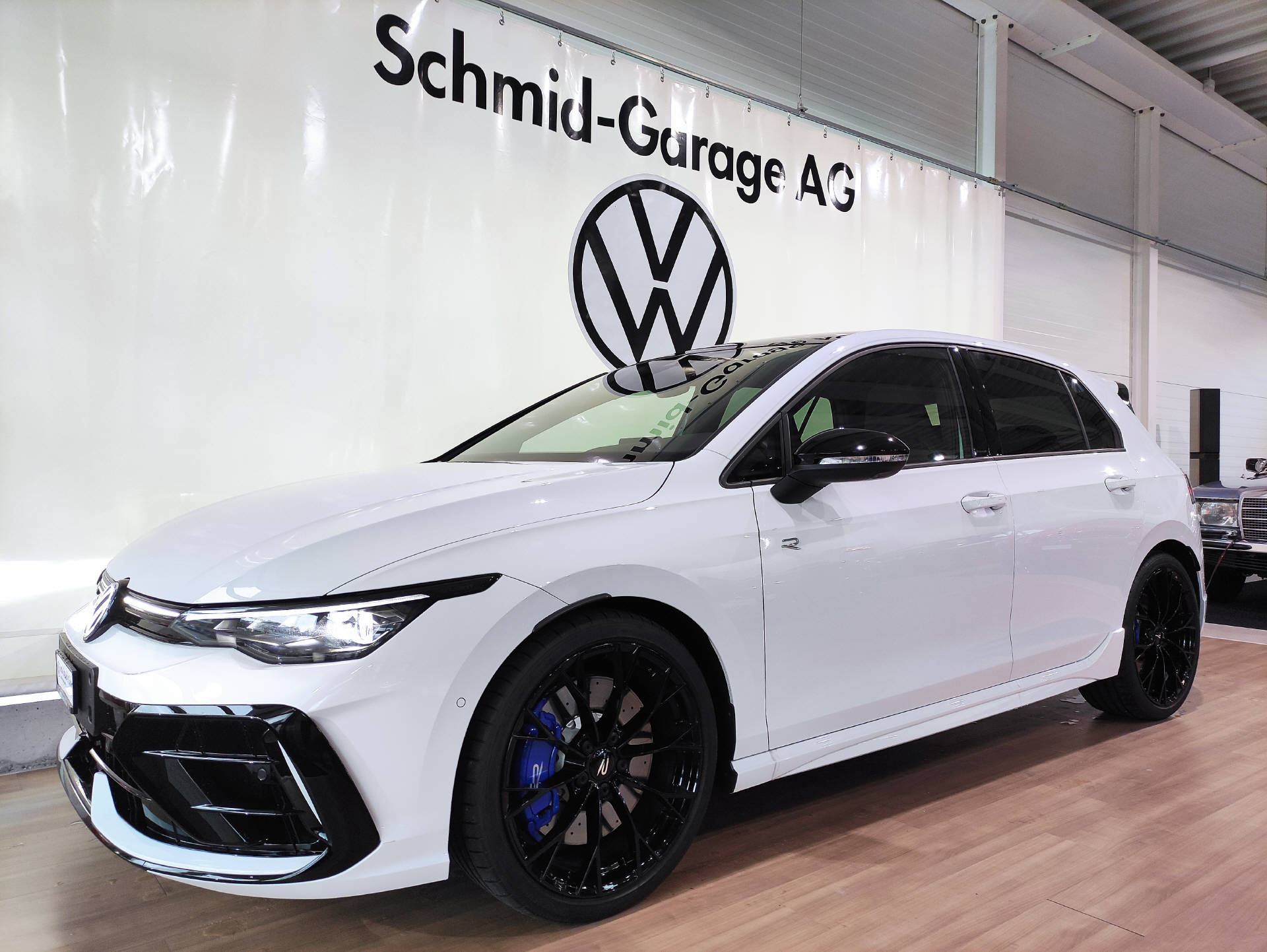 VW Golf VIII 2.0 TSI R Performance DSG 4motion - 2