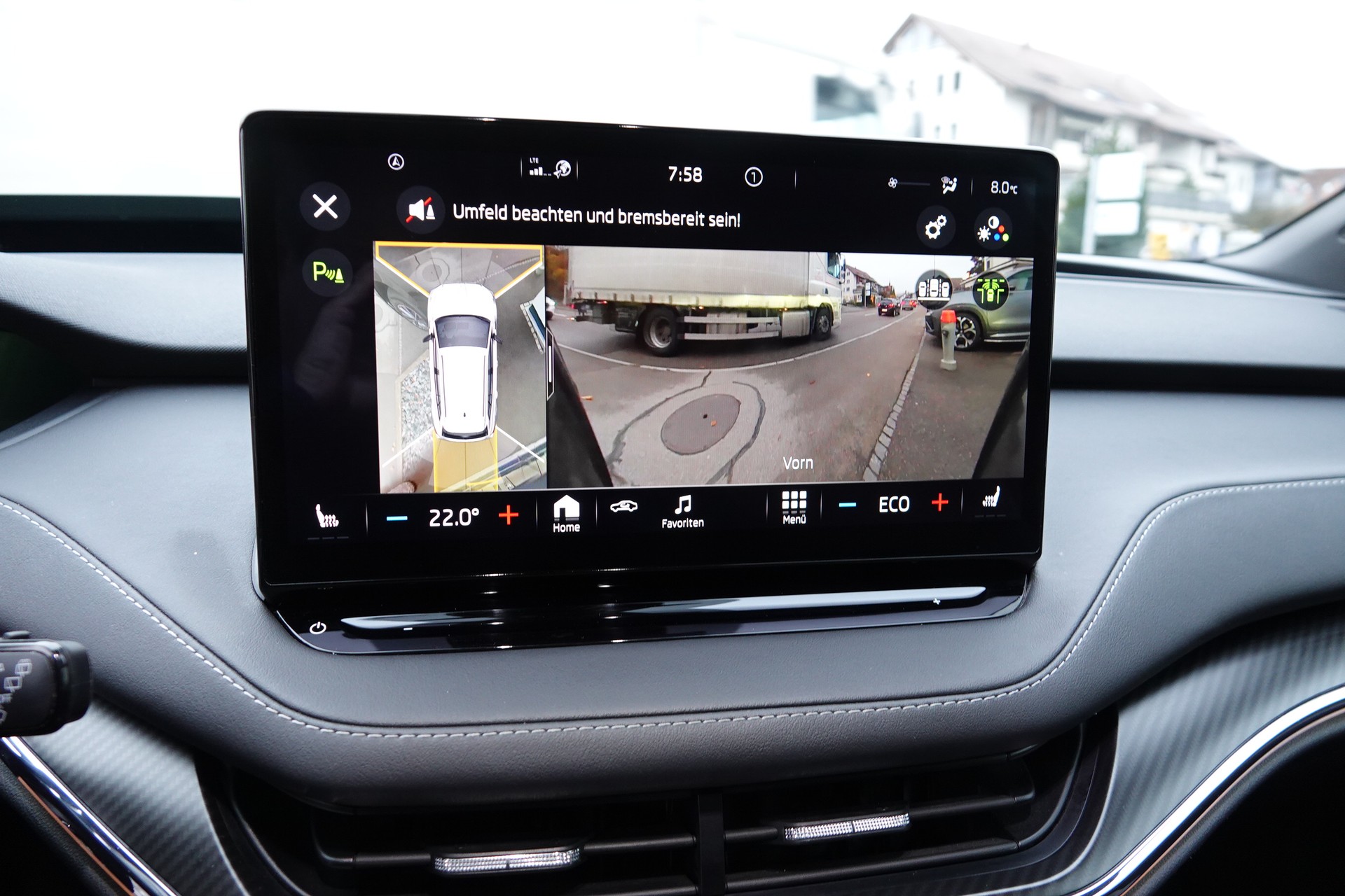 SKODA Enyaq 80 SportLine - 12