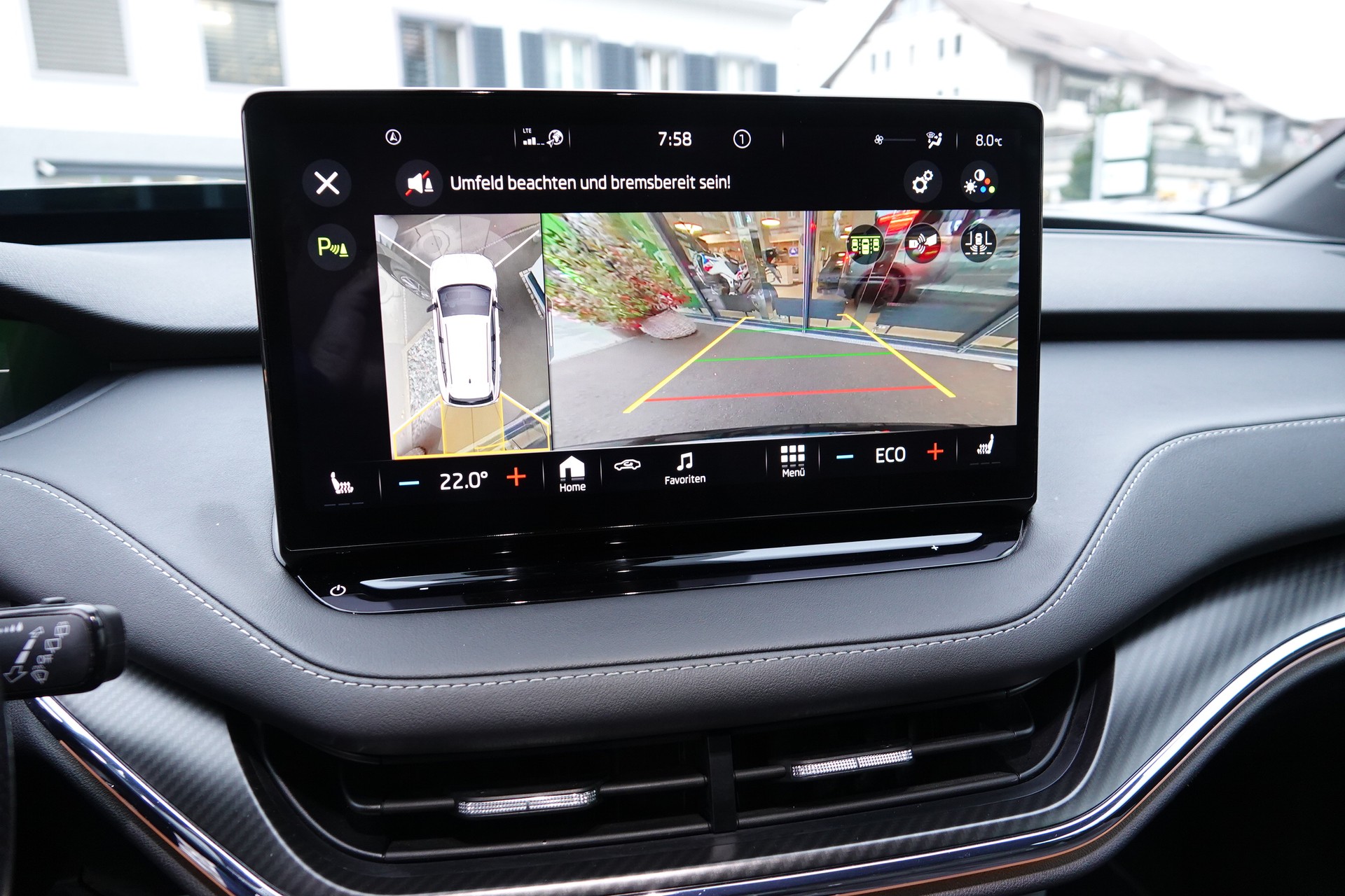 SKODA Enyaq 80 SportLine - 11