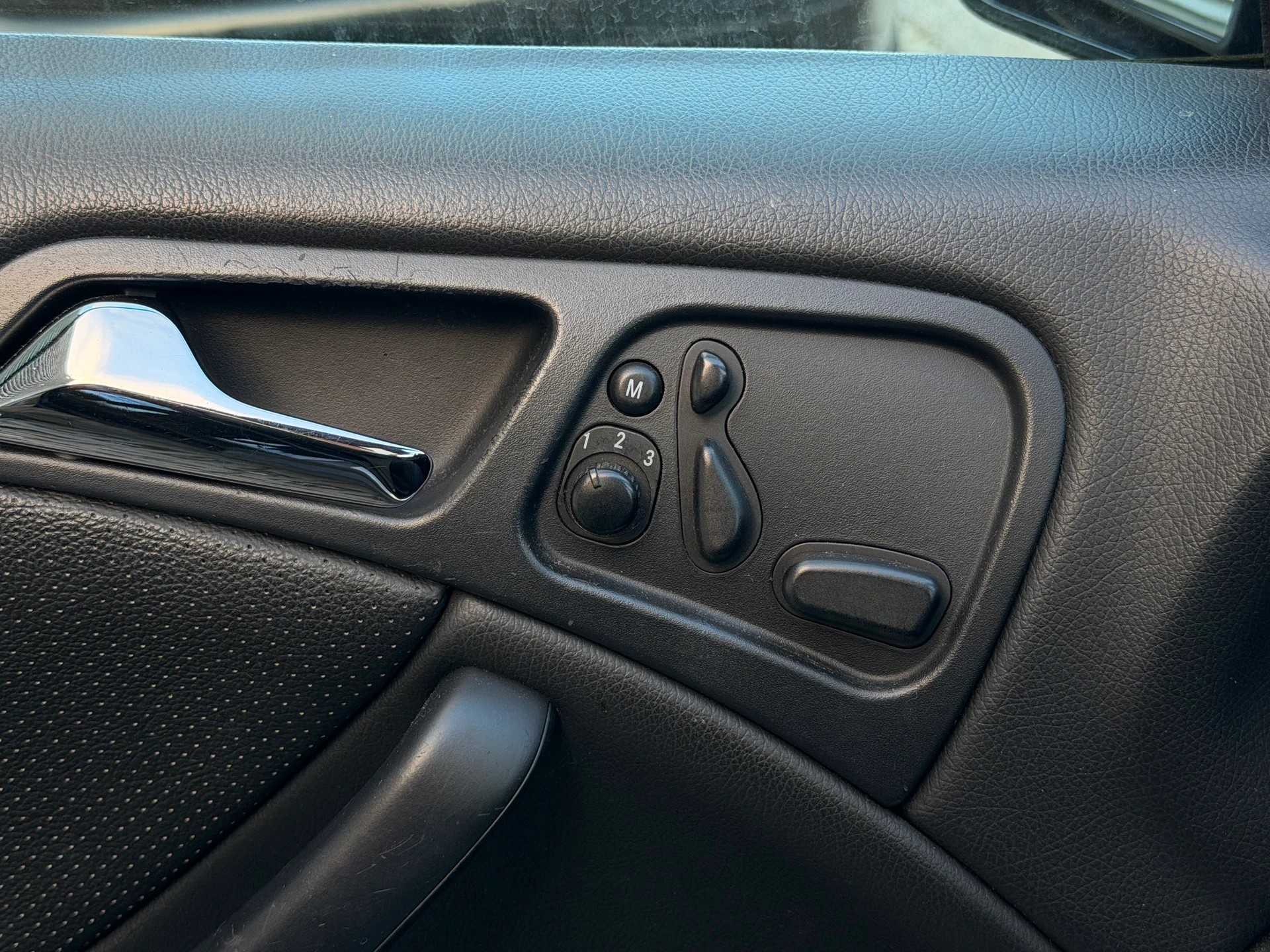 MERCEDES-BENZ C 230 Sport Edition AMG - 4