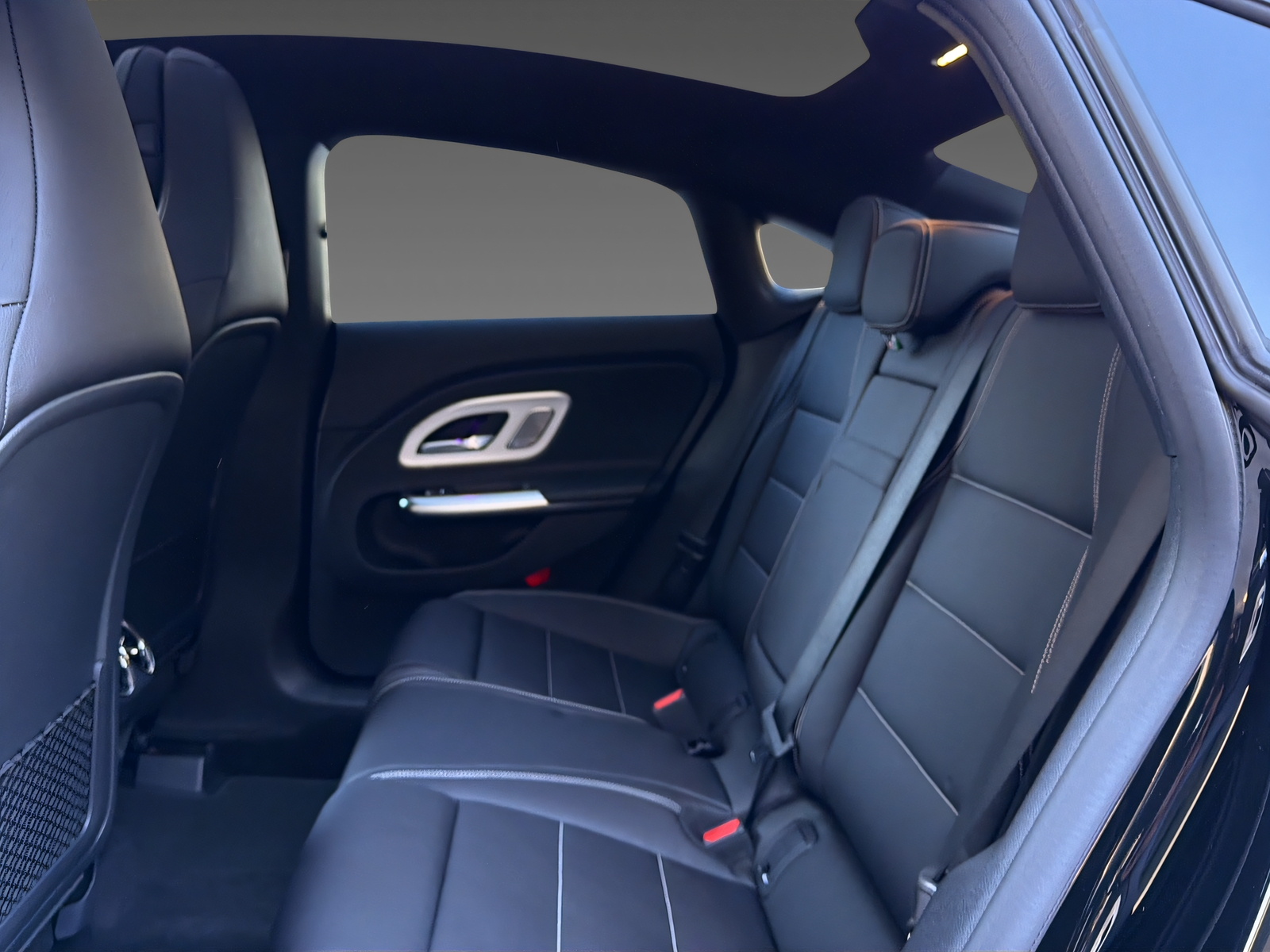 MERCEDES-BENZ CLA 220 4Matic - 10