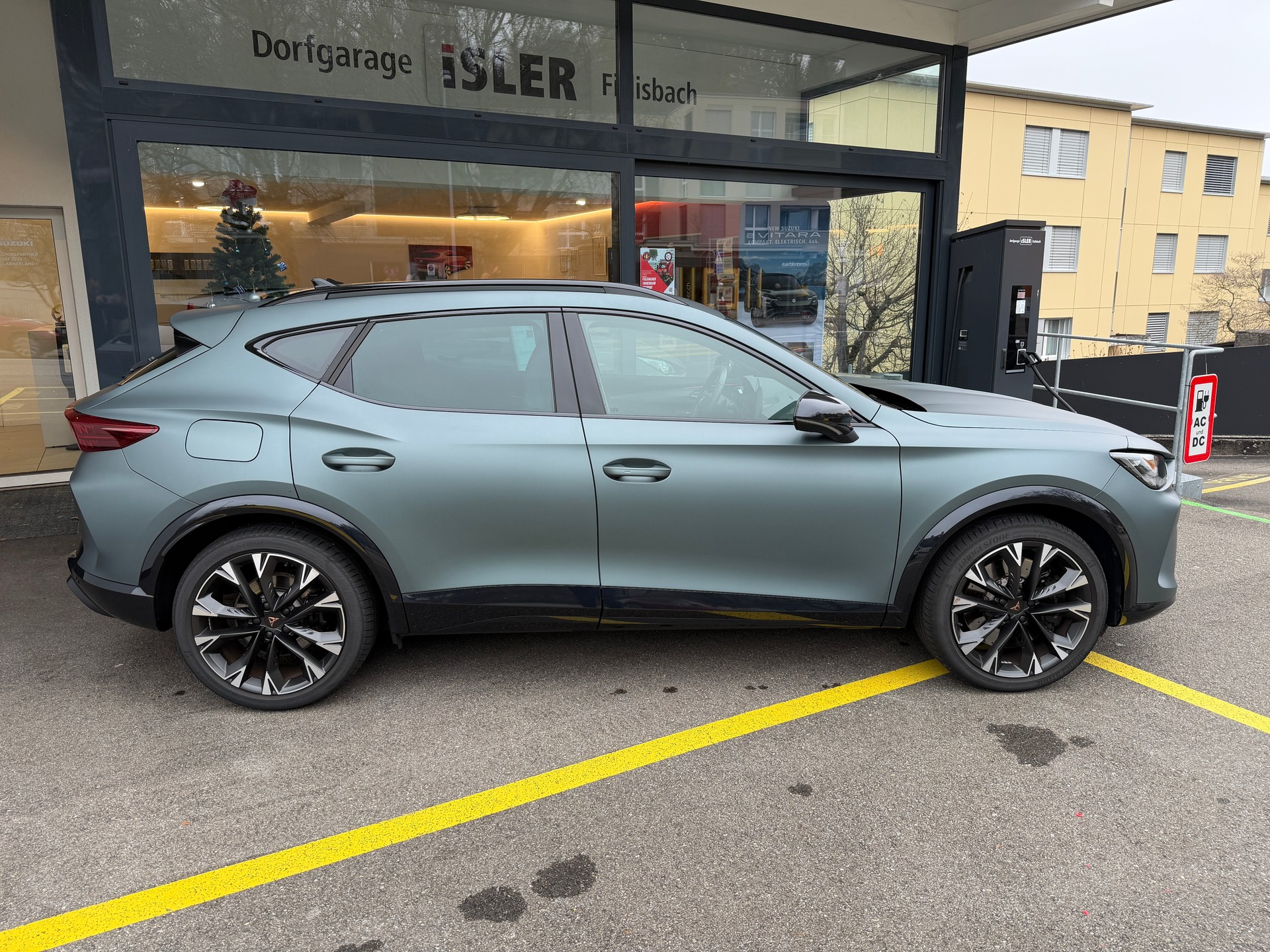 CUPRA Formentor 2.0TSI VZ 4Drive DSG - 2