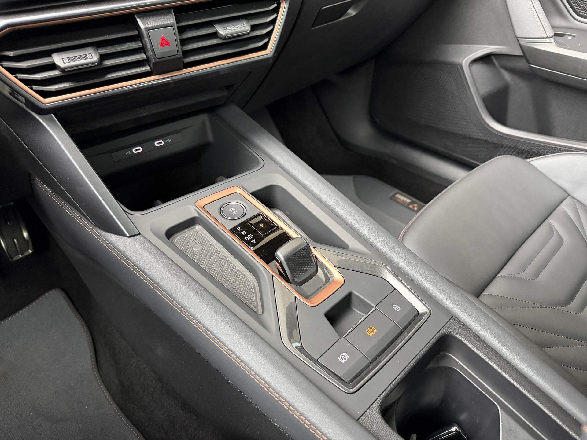 CUPRA Formentor 2.0TSI VZ 4Drive DSG - 15