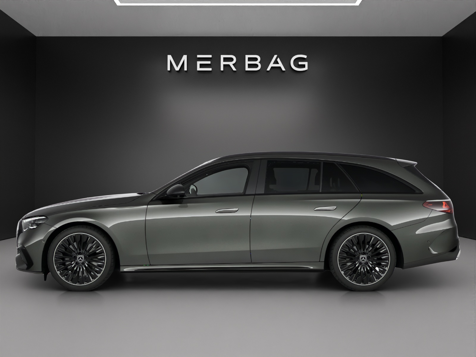 MERCEDES-BENZ E 220 d 4MATIC T-Modell - 6