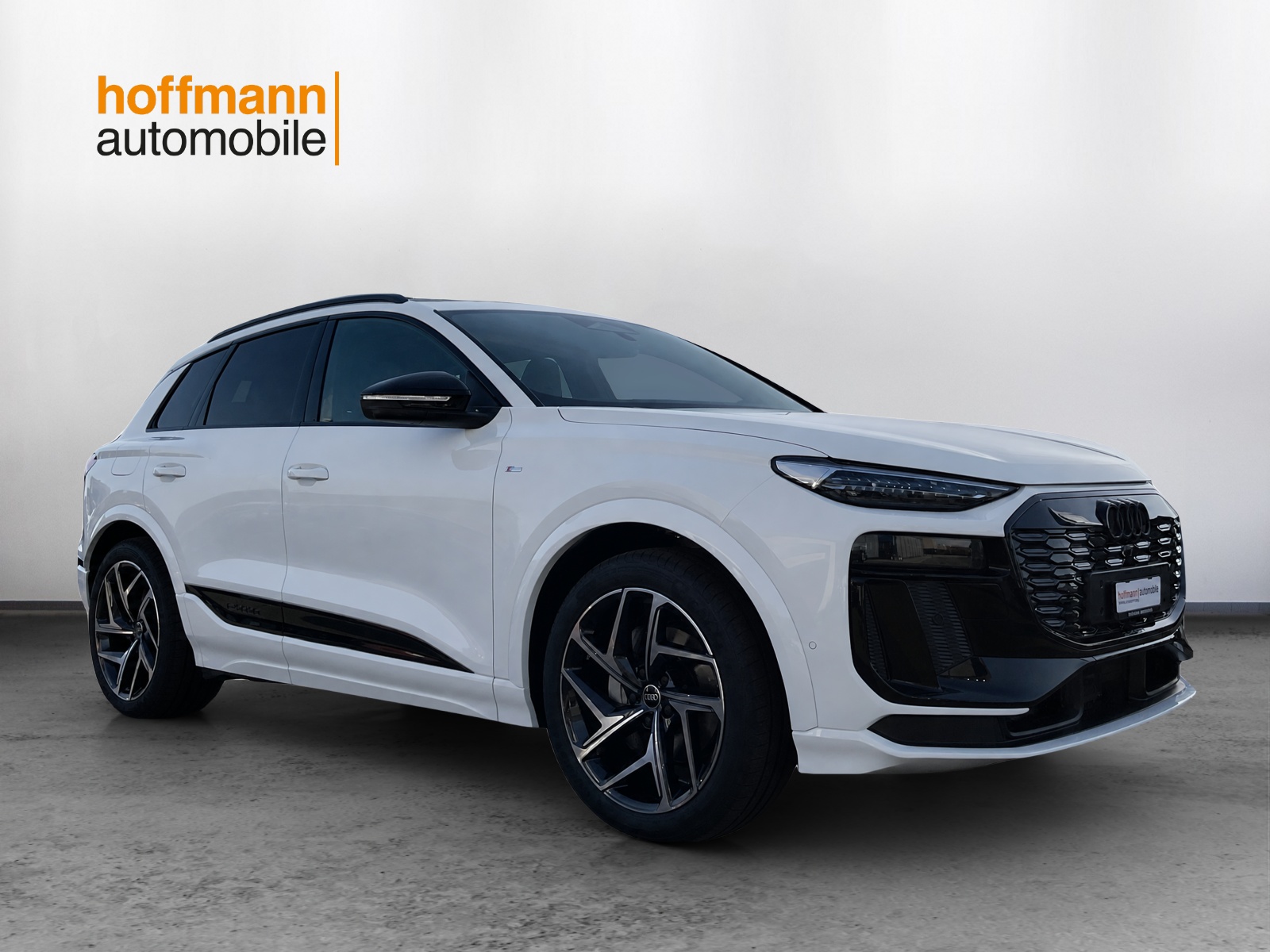 AUDI Q6 e-tron quattro - 3