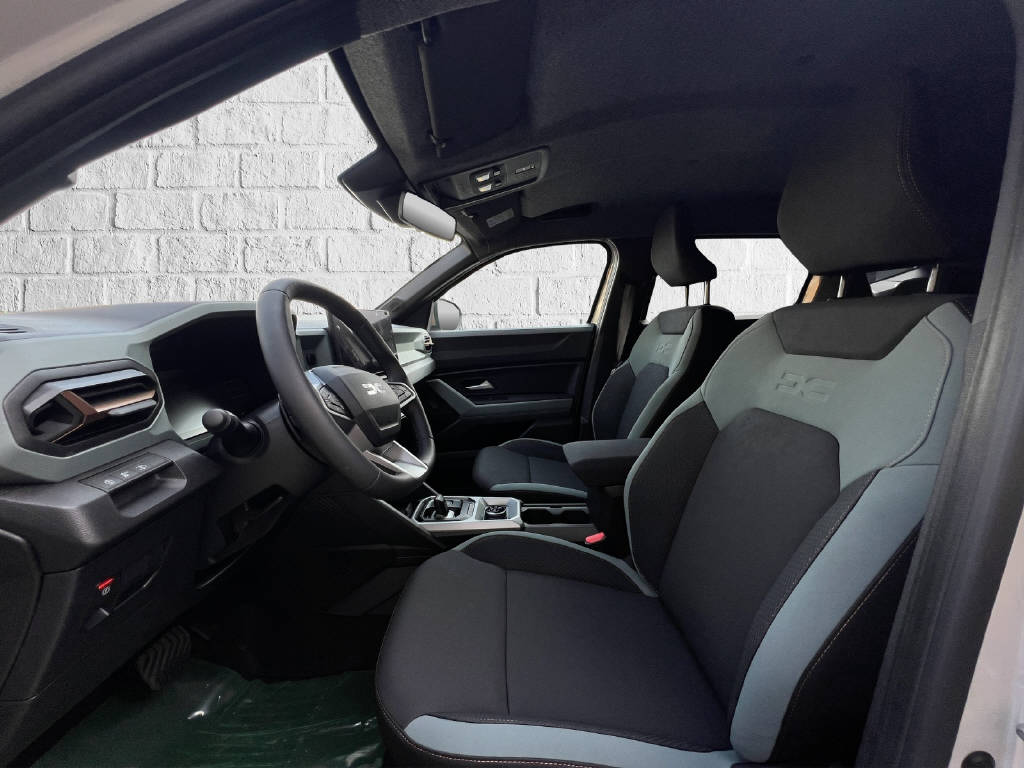 DACIA Duster 1.2 Hybrid Extreme 4WD - 6