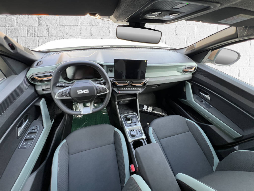 DACIA Duster 1.2 Hybrid Extreme 4WD - 8
