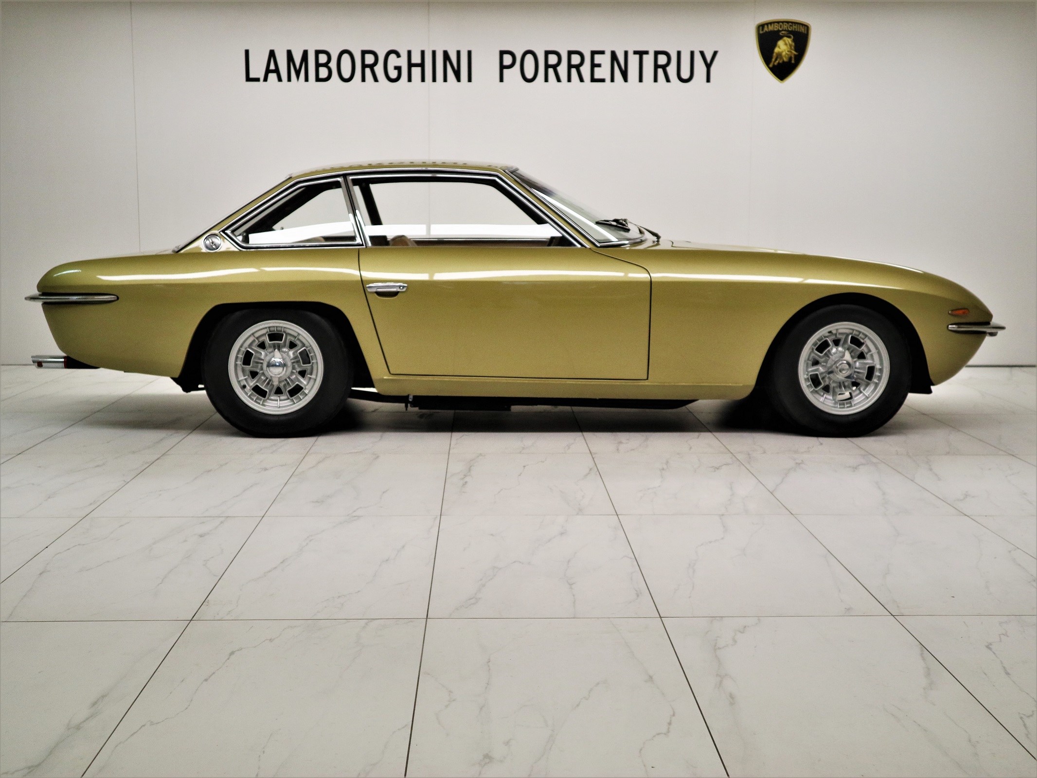 ISLERO 400 GT 2+2 thumbnail n°1