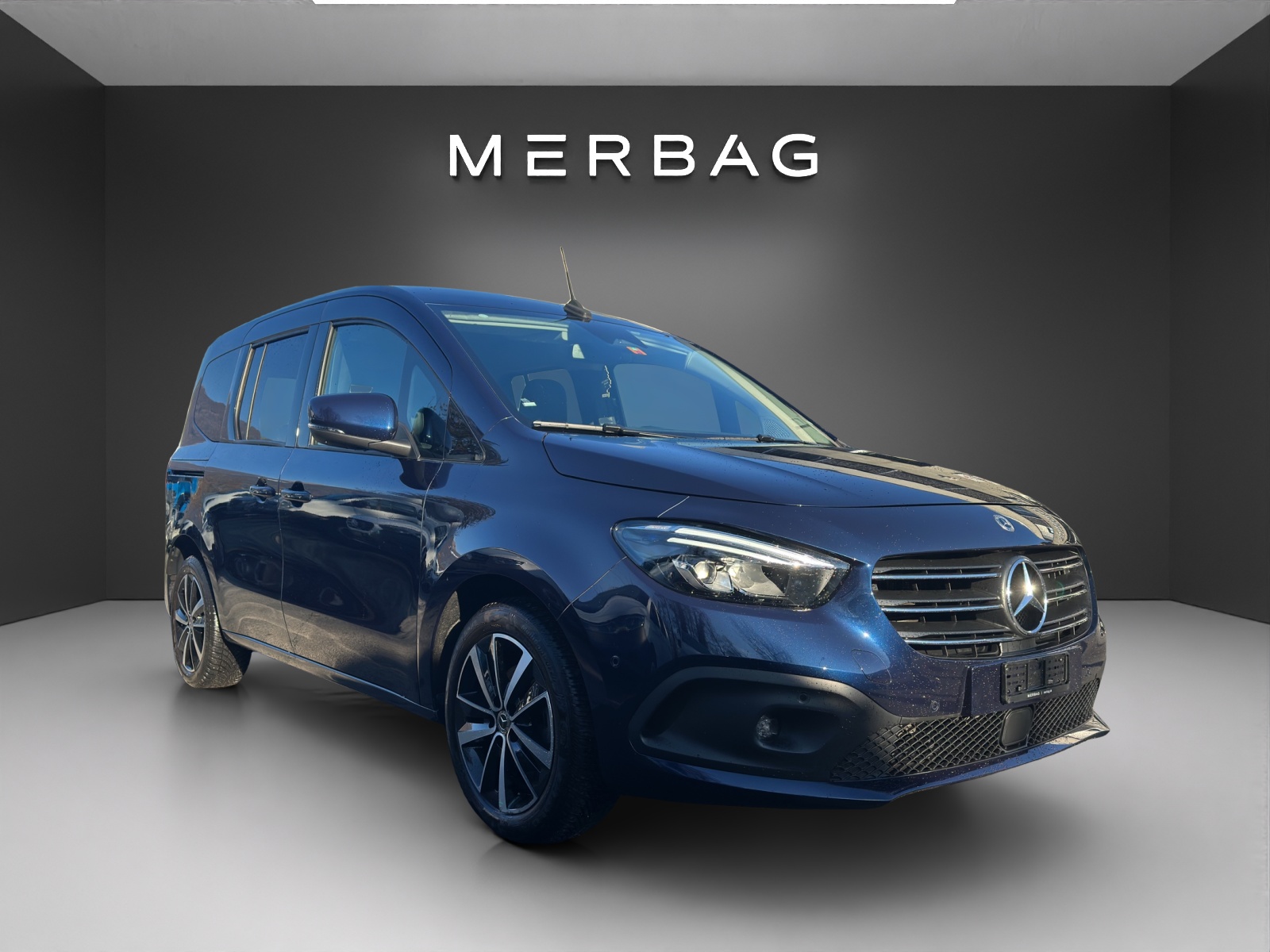 MERCEDES-BENZ T-Klasse 180D Style Automat