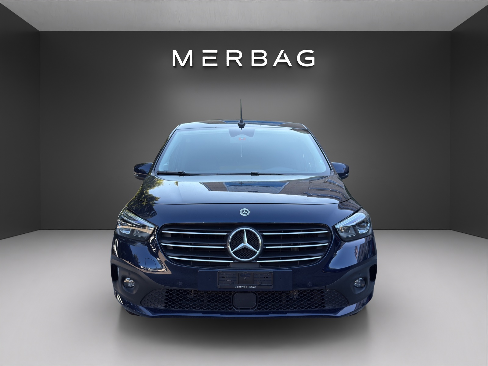 MERCEDES-BENZ T-Klasse 180D Style Automat - 3