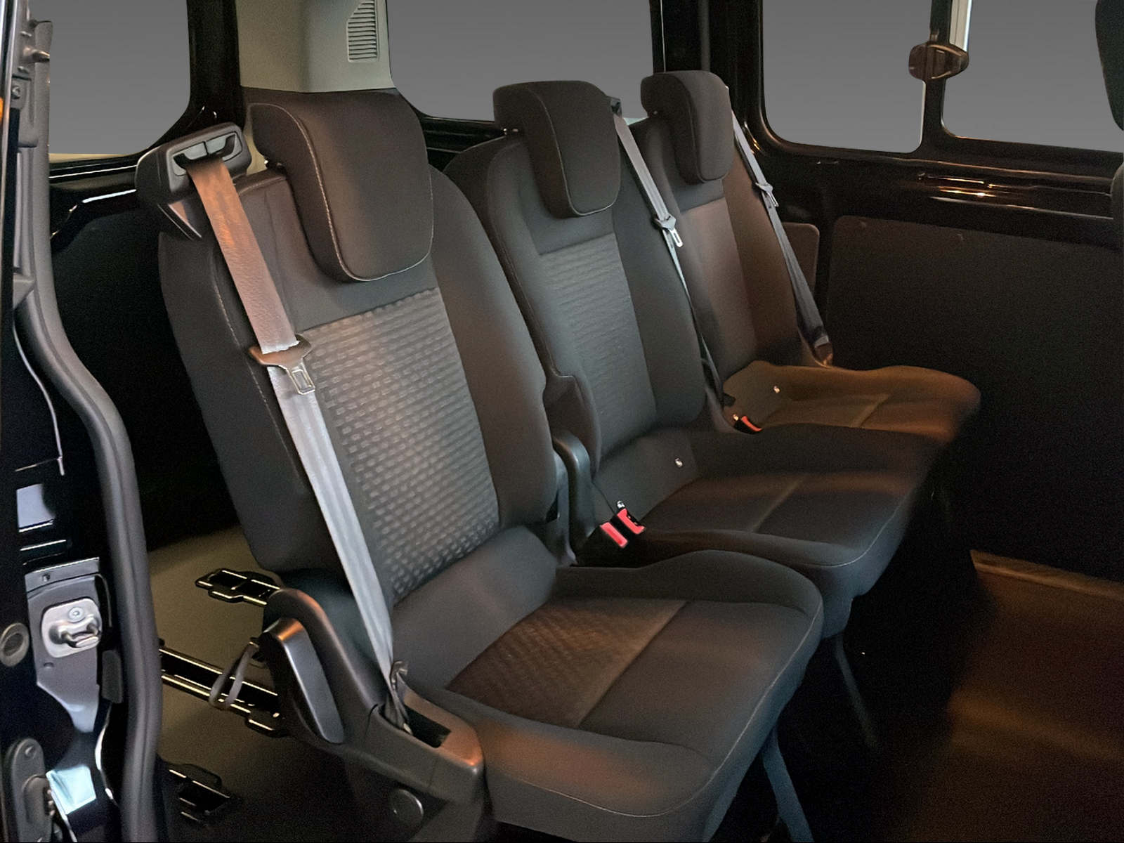 FORD Transit C Kombi 320 L1 320 L1 2.0 TDCi 130 Trend - 7