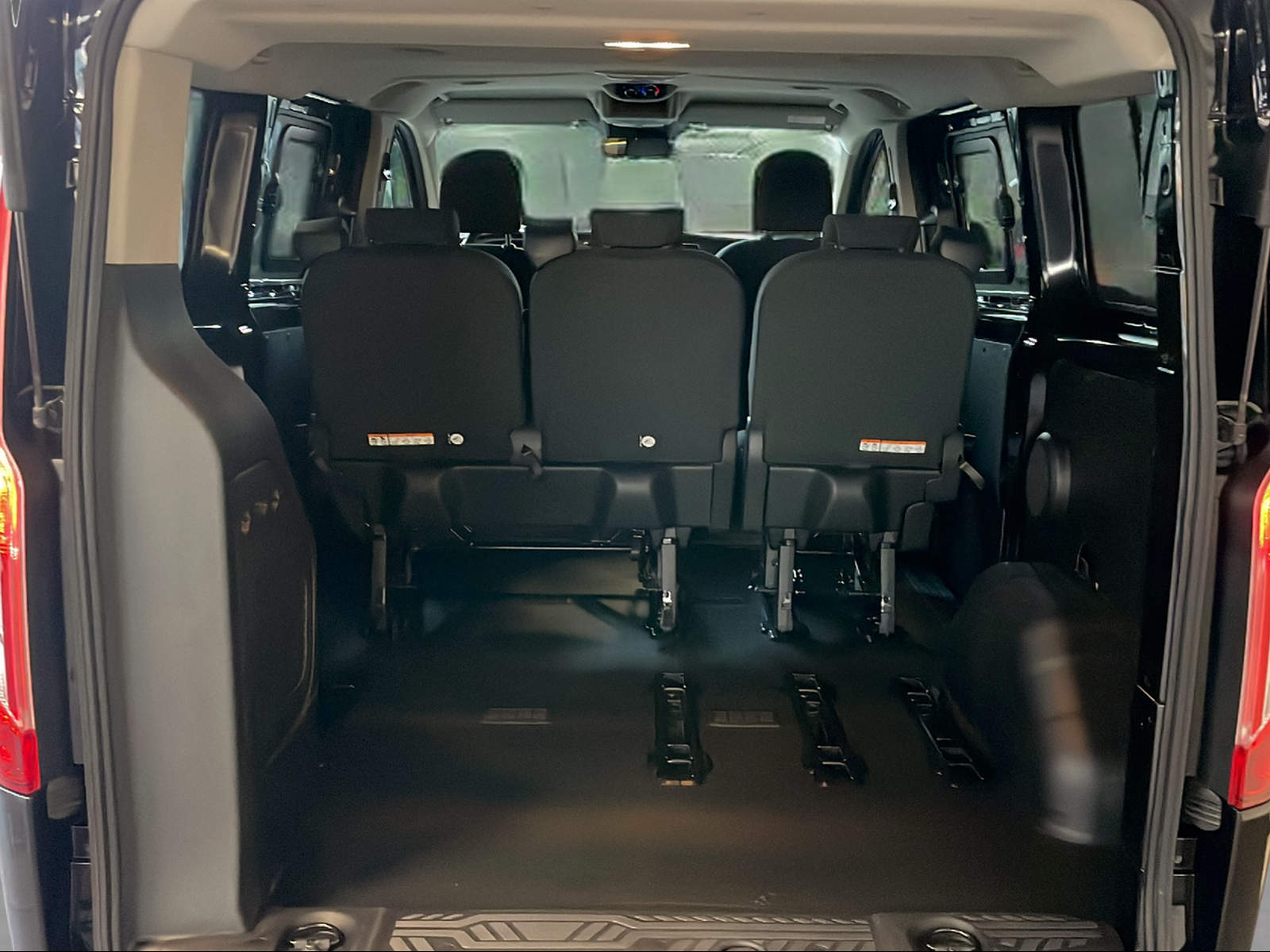 FORD Transit C Kombi 320 L1 320 L1 2.0 TDCi 130 Trend - 9