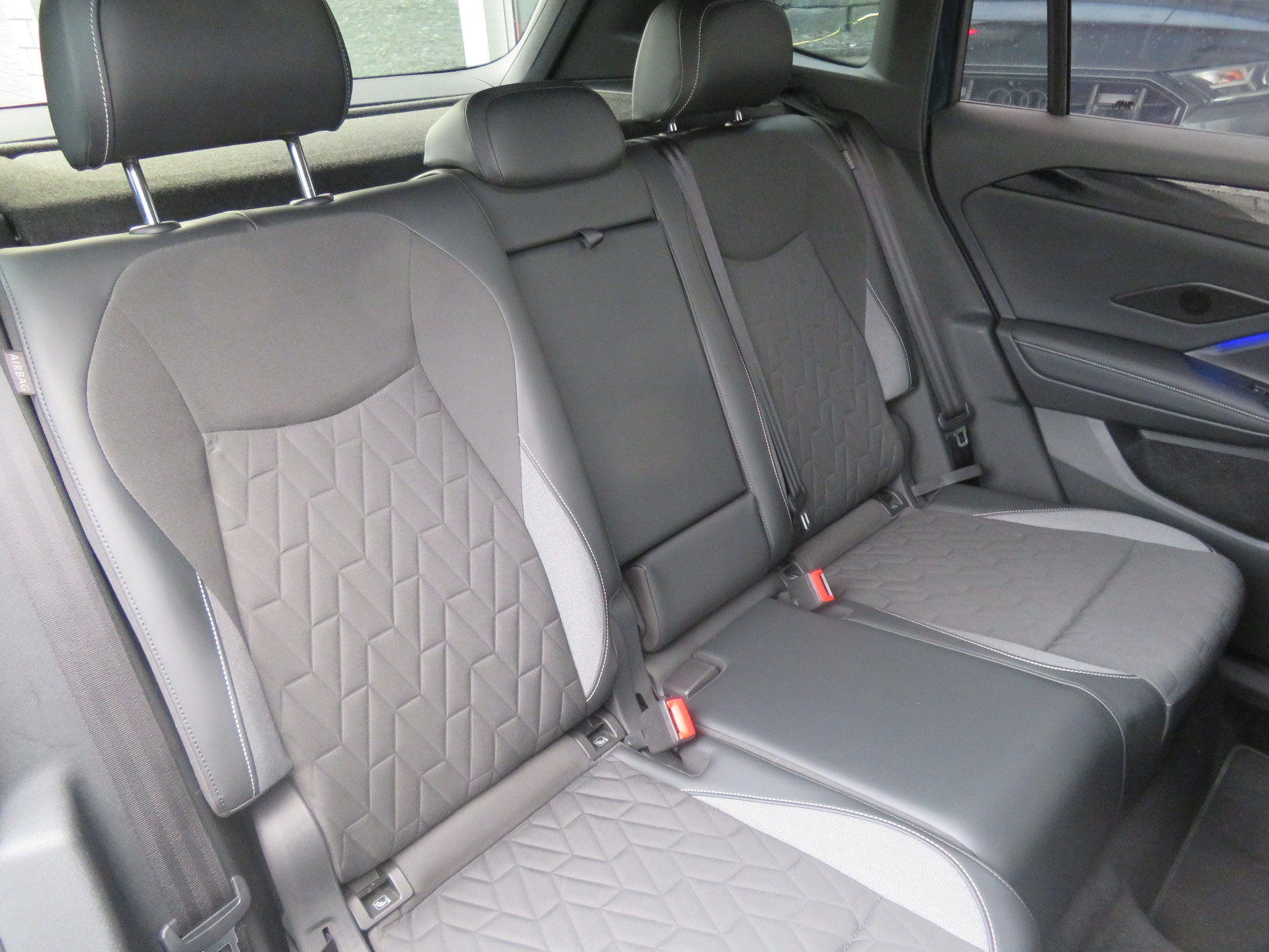VW Tiguan 1.5 TSI evo2 mHEV Life "GOAL" DSG - 14