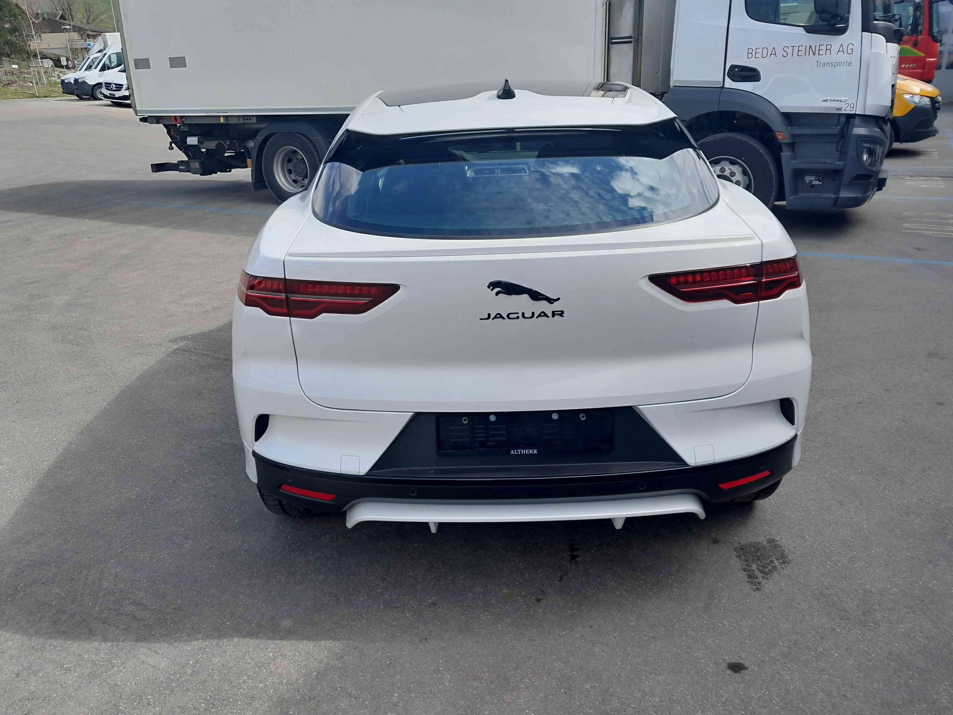 JAGUAR I-Pace EV400 R-Dynamic SE AWD - 3