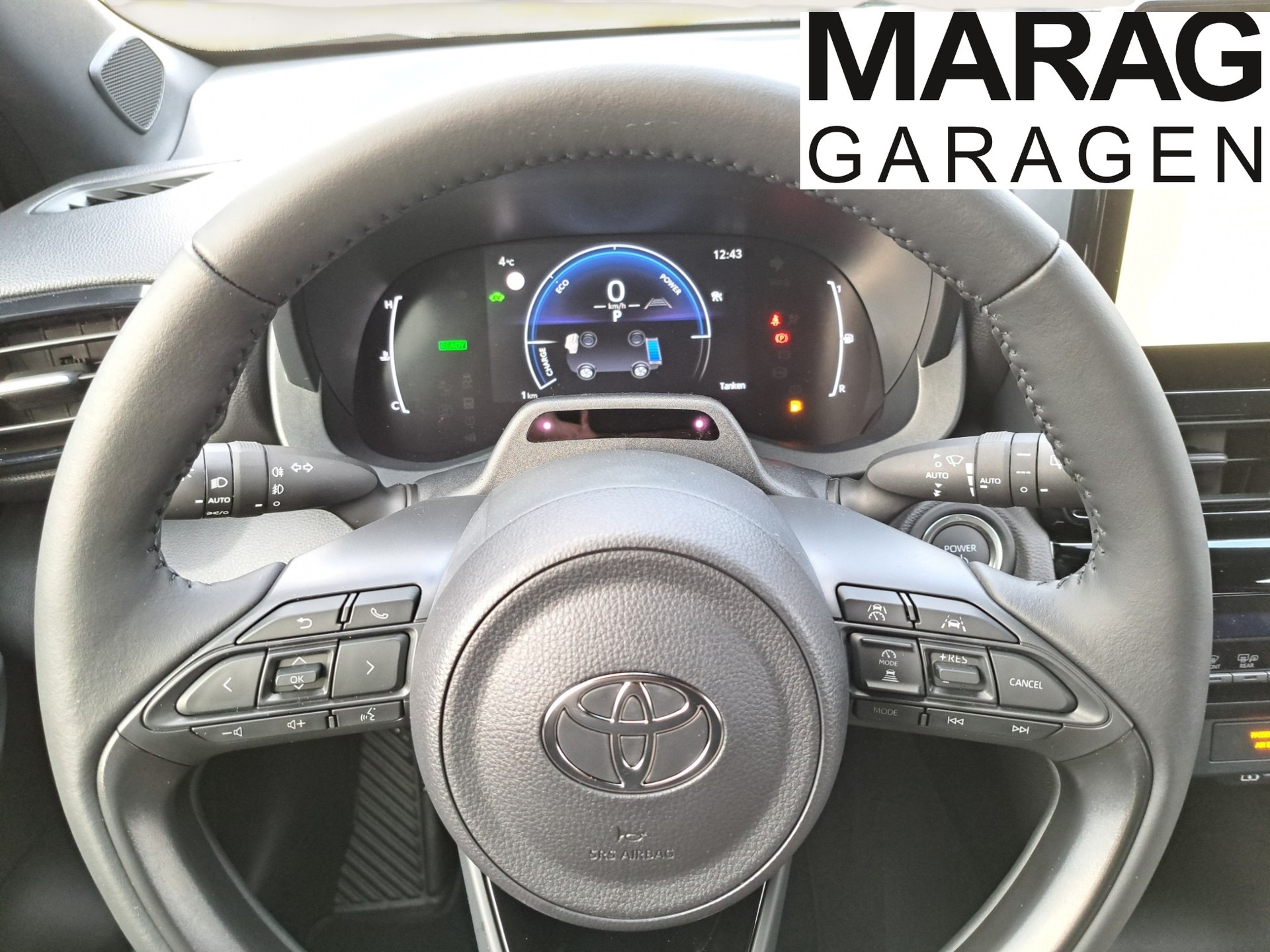 TOYOTA Yaris Cross 1.5 Trend AWDi e-CVT - 12