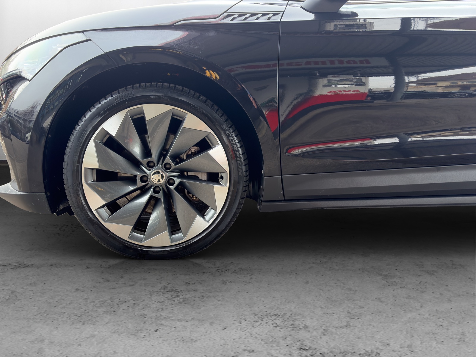 SKODA Enyaq iV 80 - 13