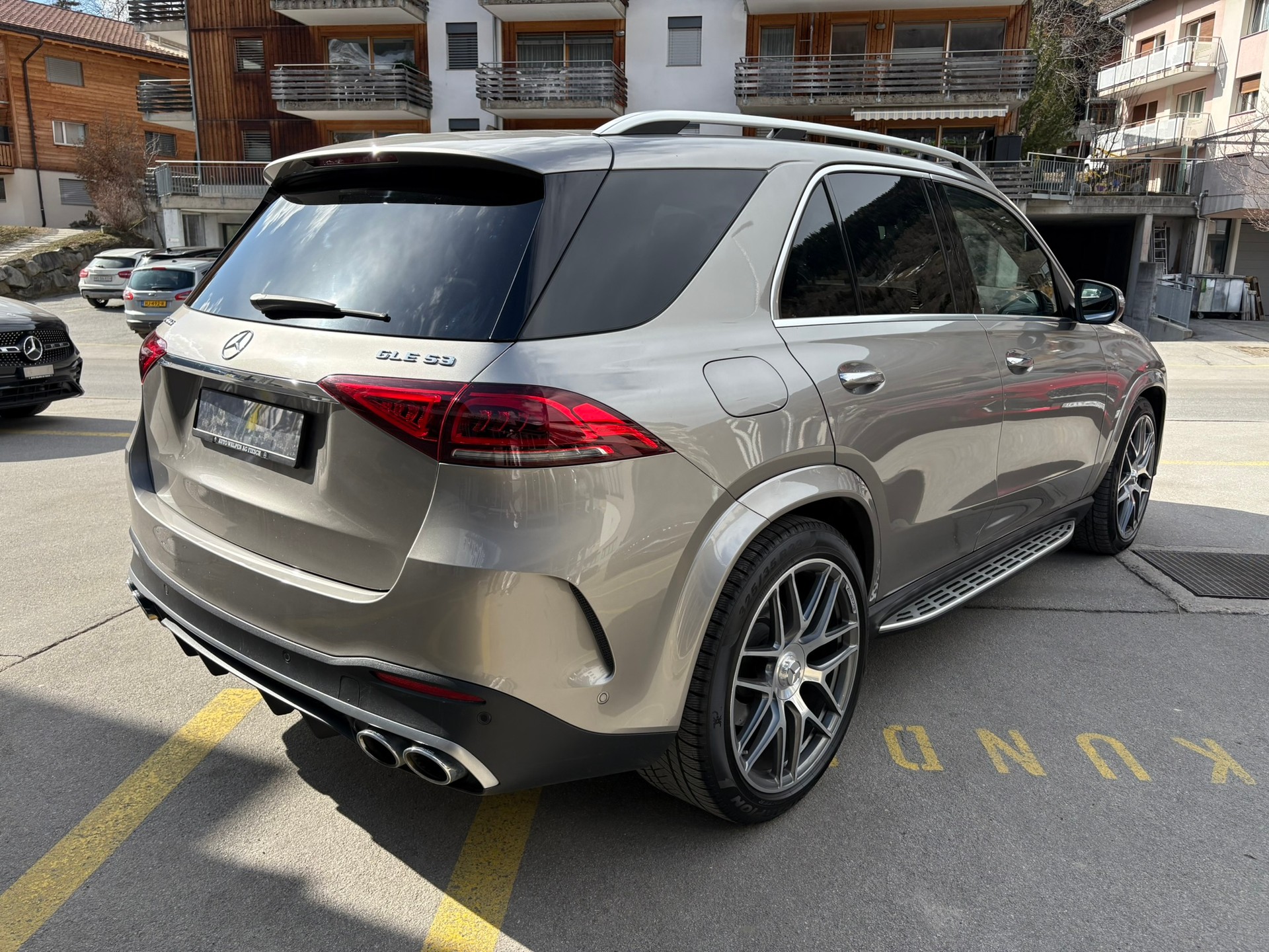MERCEDES-BENZ GLE 53 AMG 4Matic+ - 3