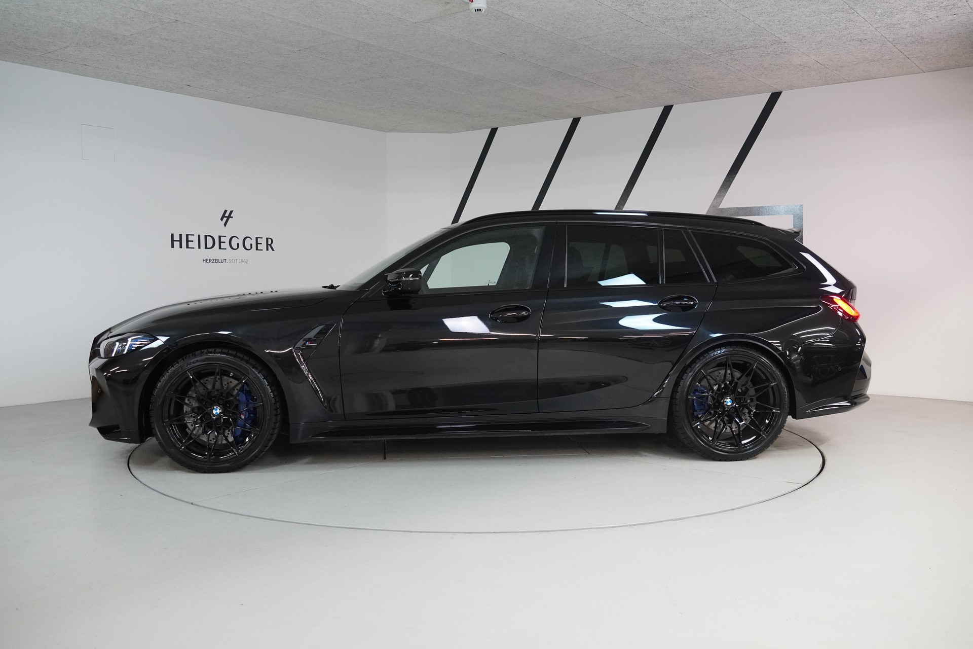 BMW M3 Touring xDrive Competition M - 4